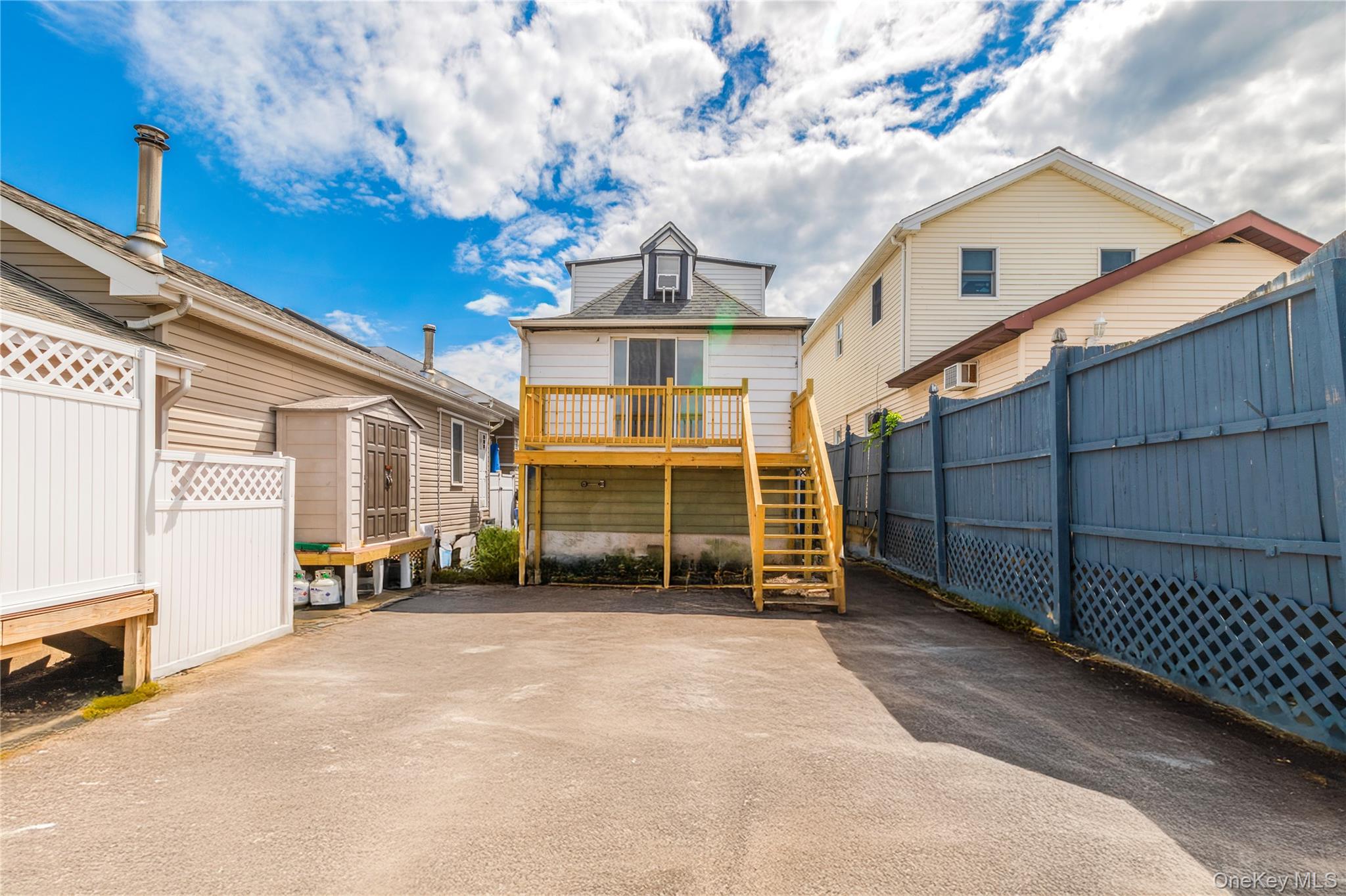 14-11 Cross Bay Boulevard, Broad Channel, NY 11693