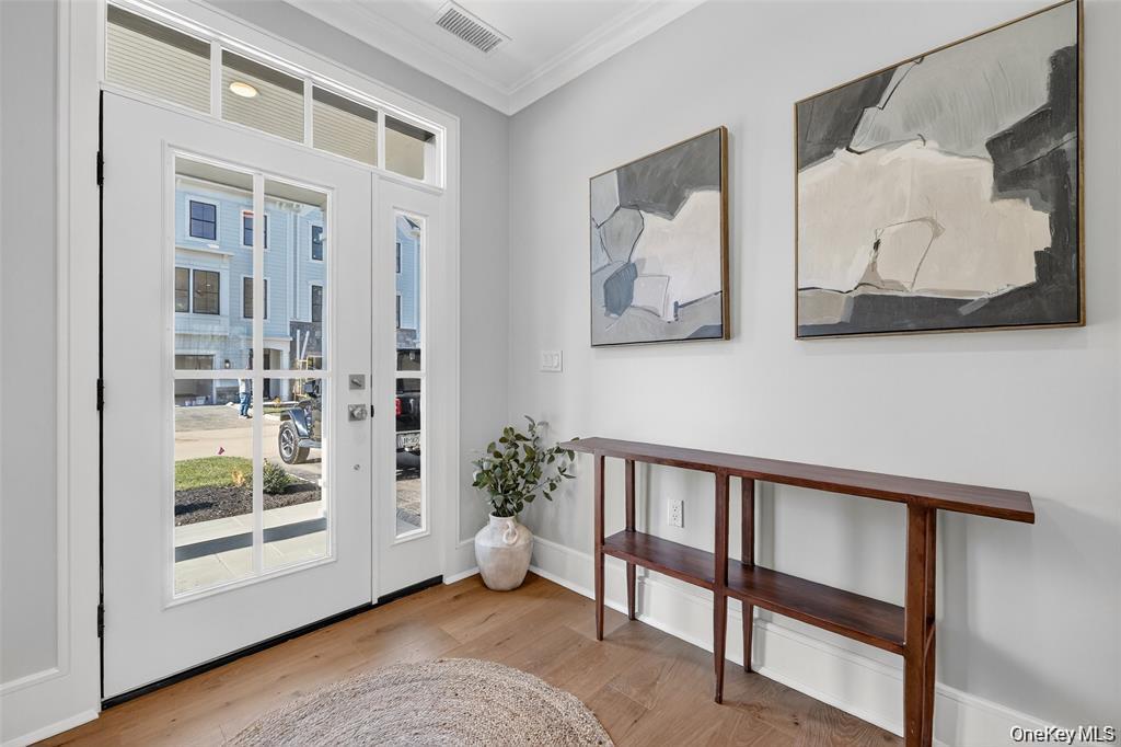 1842 Soundview Court, Yorktown Heights, NY 10598