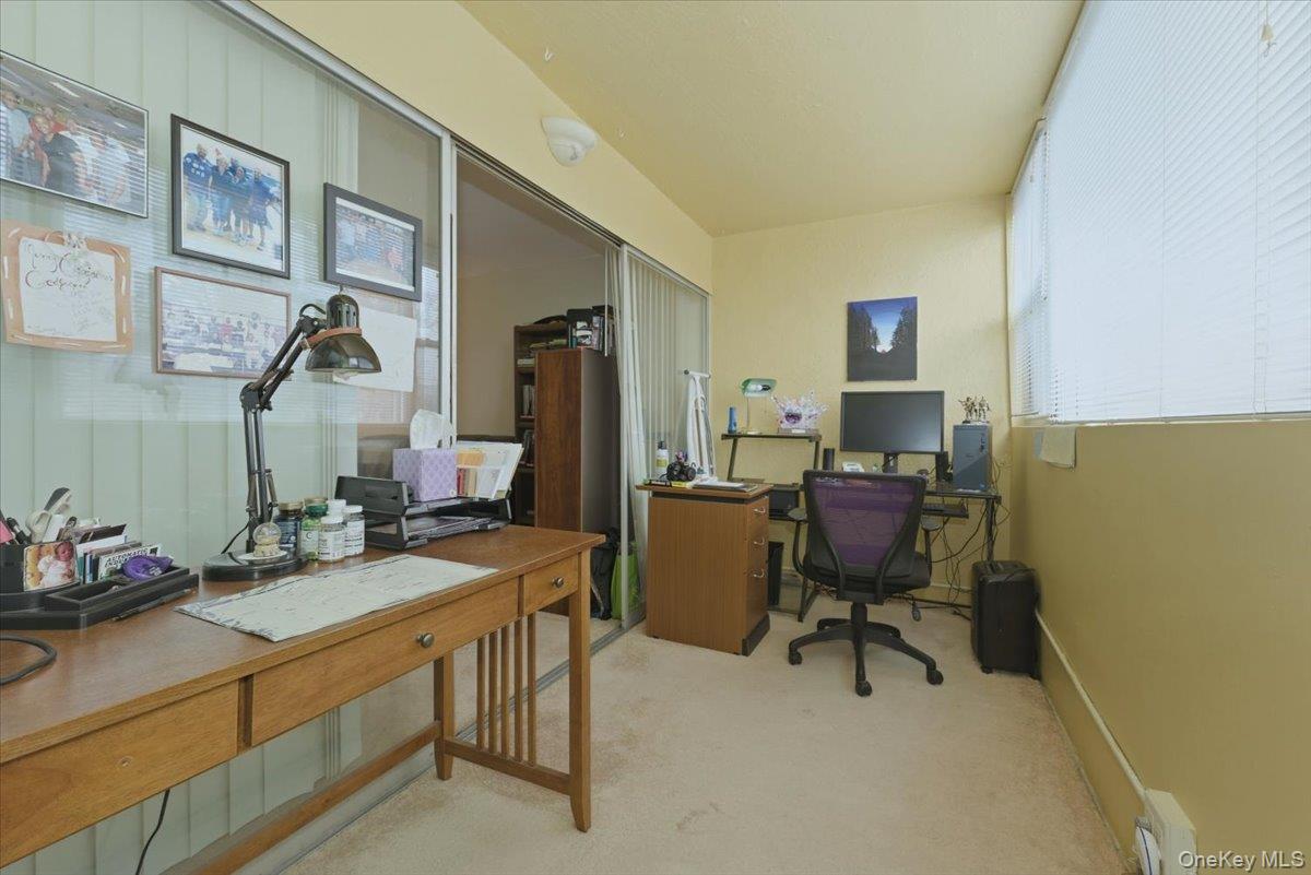 222 Smith Street # 2E, Freeport, NY 11520