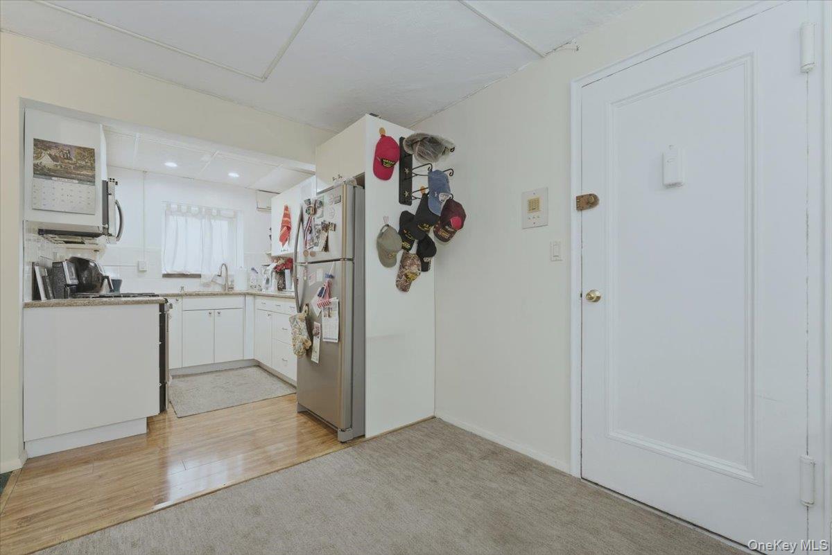 222 Smith Street # 2E, Freeport, NY 11520