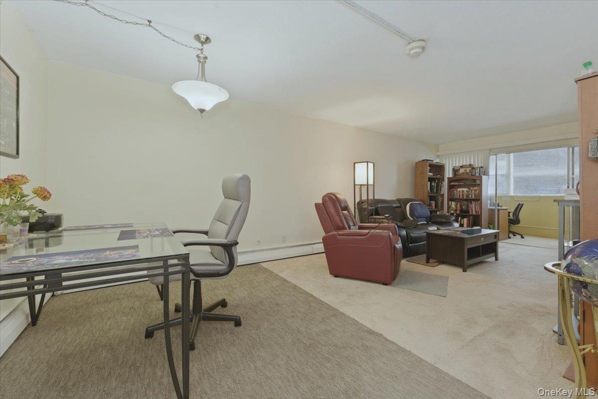 222 Smith Street # 2E, Freeport, NY 11520