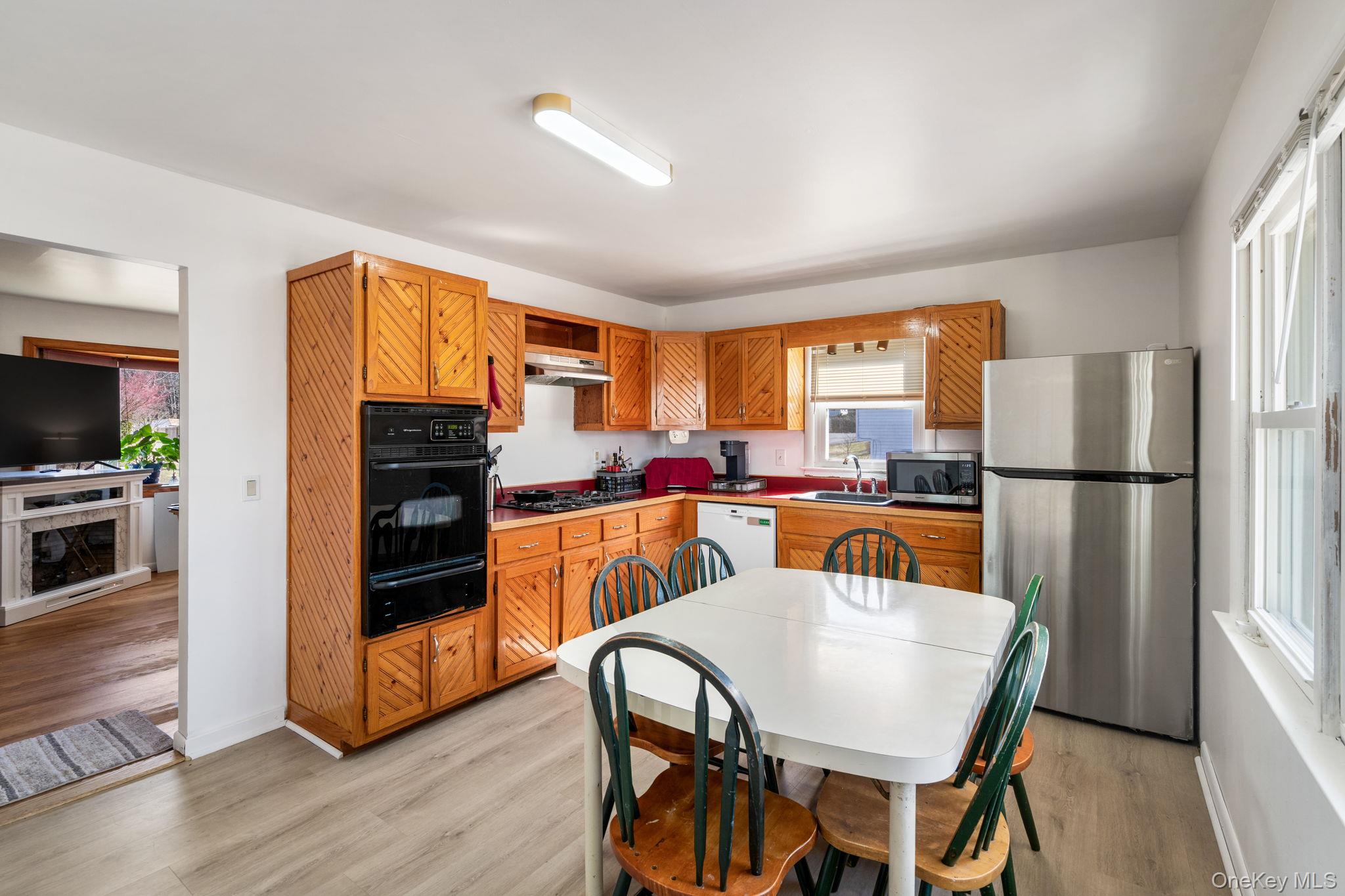 48 Loch Lomond Lane, Middletown, NY 10941