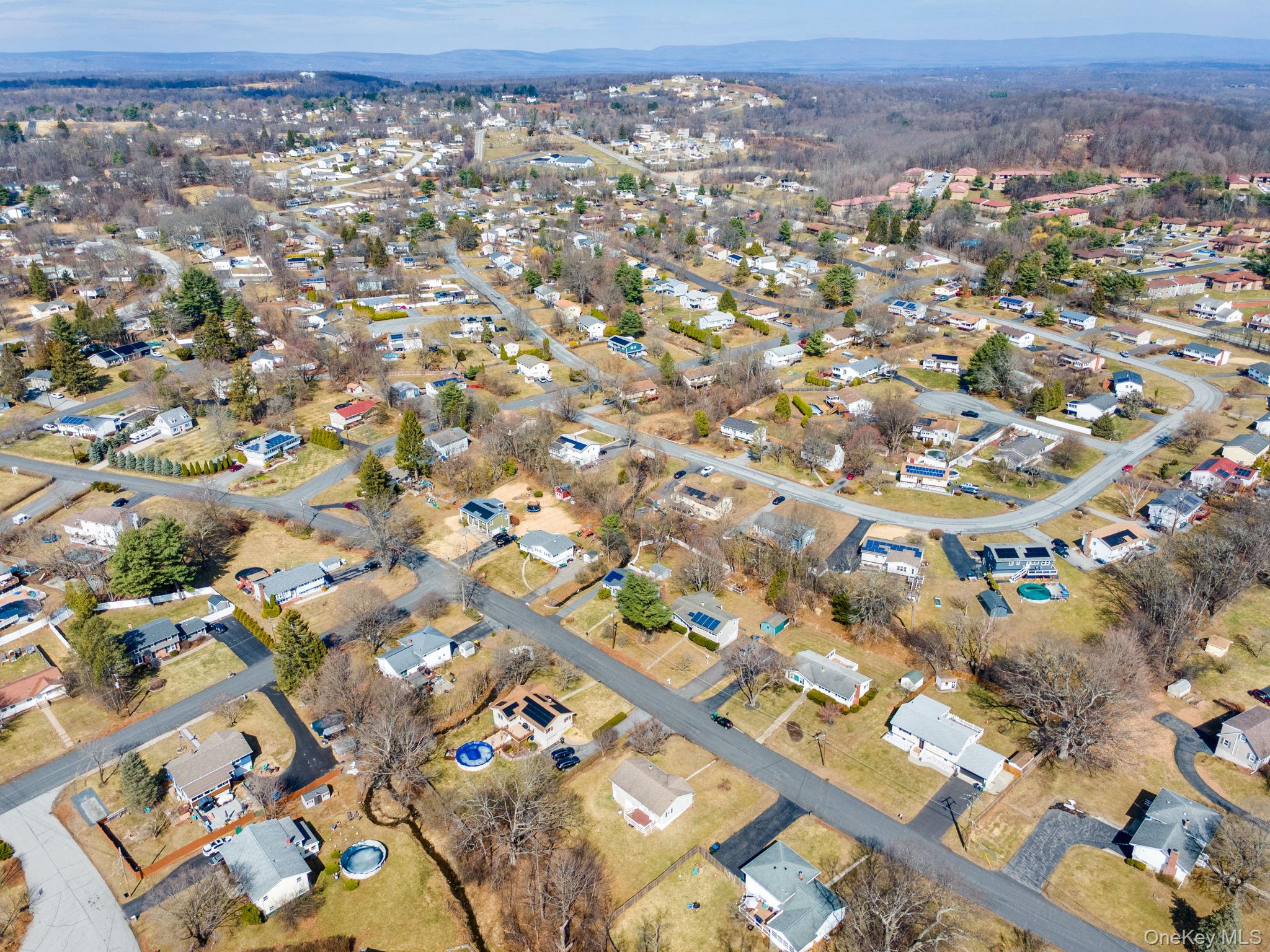 48 Loch Lomond Lane, Middletown, NY 10941