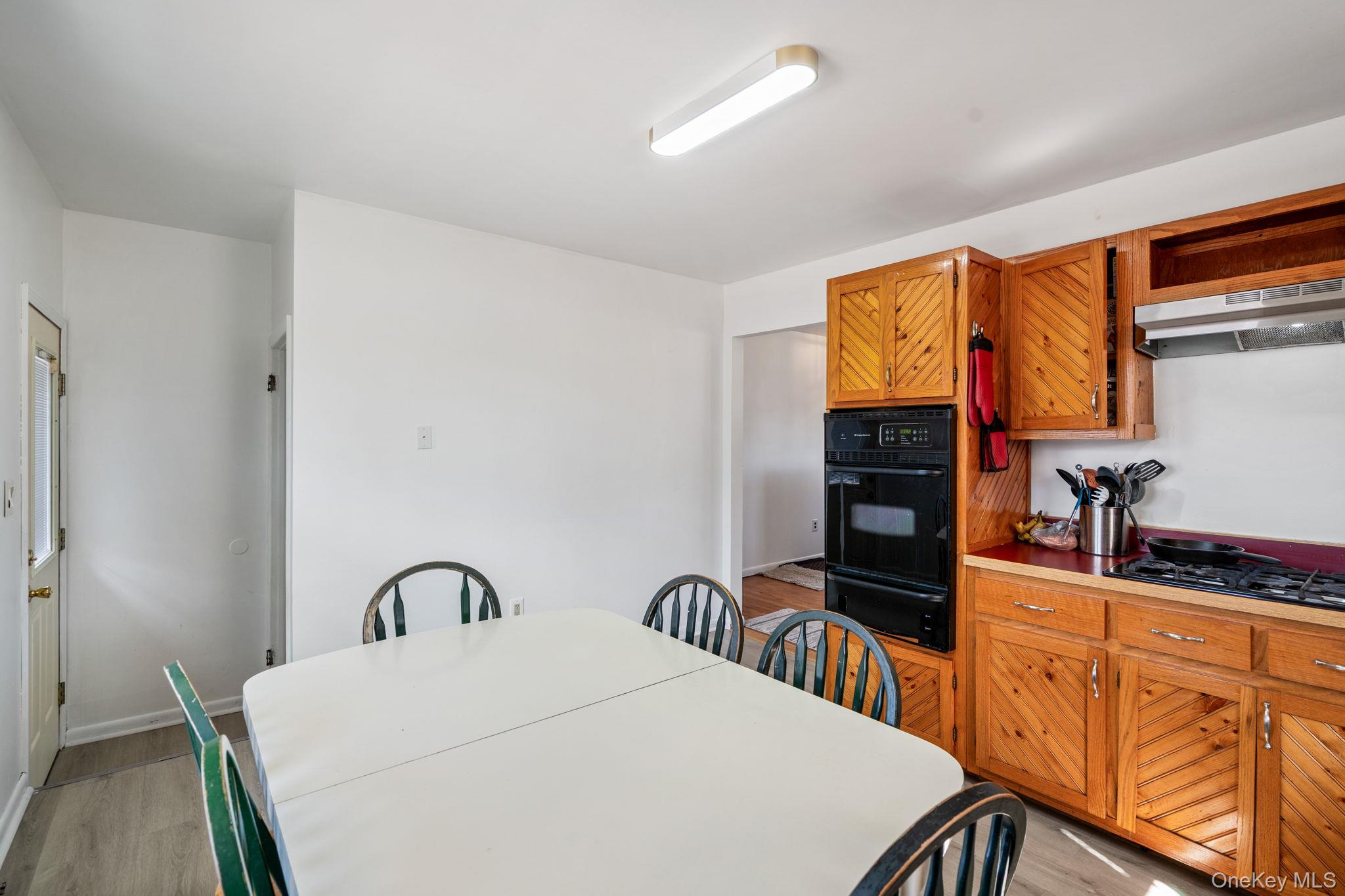 48 Loch Lomond Lane, Middletown, NY 10941