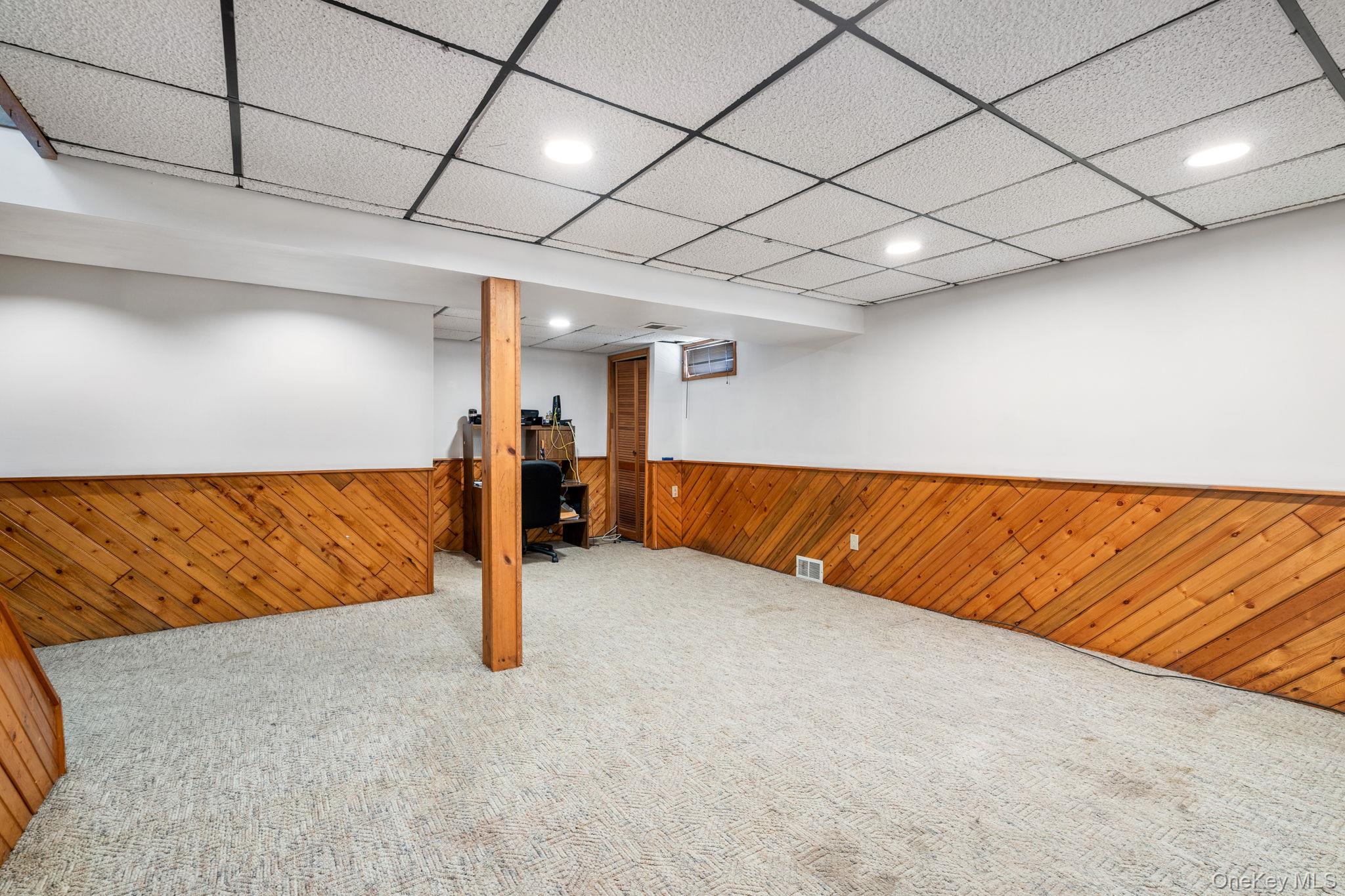 48 Loch Lomond Lane, Middletown, NY 10941