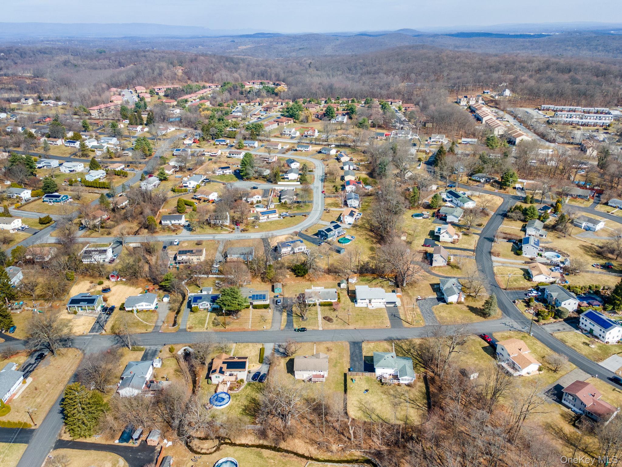 48 Loch Lomond Lane, Middletown, NY 10941