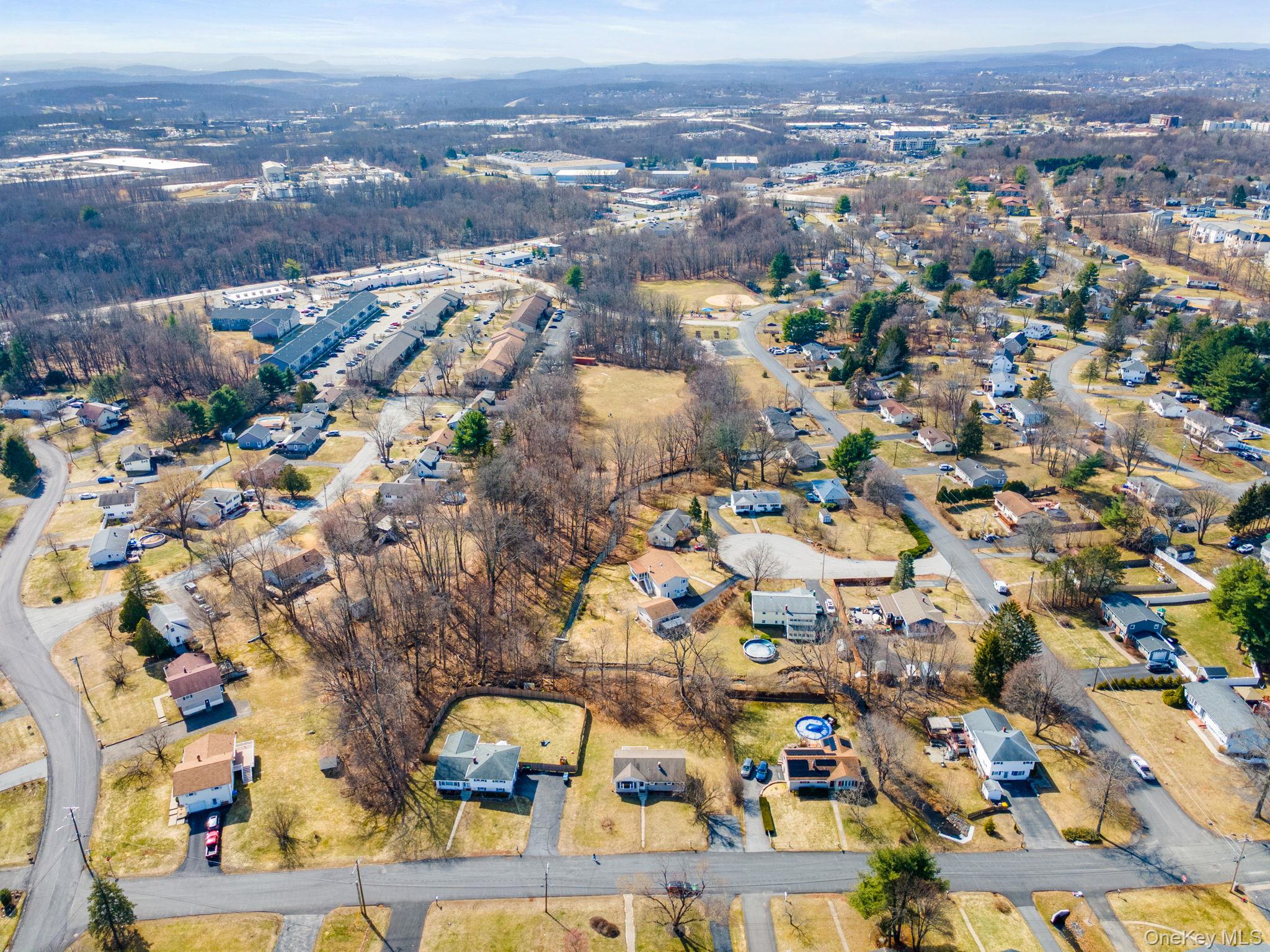 48 Loch Lomond Lane, Middletown, NY 10941