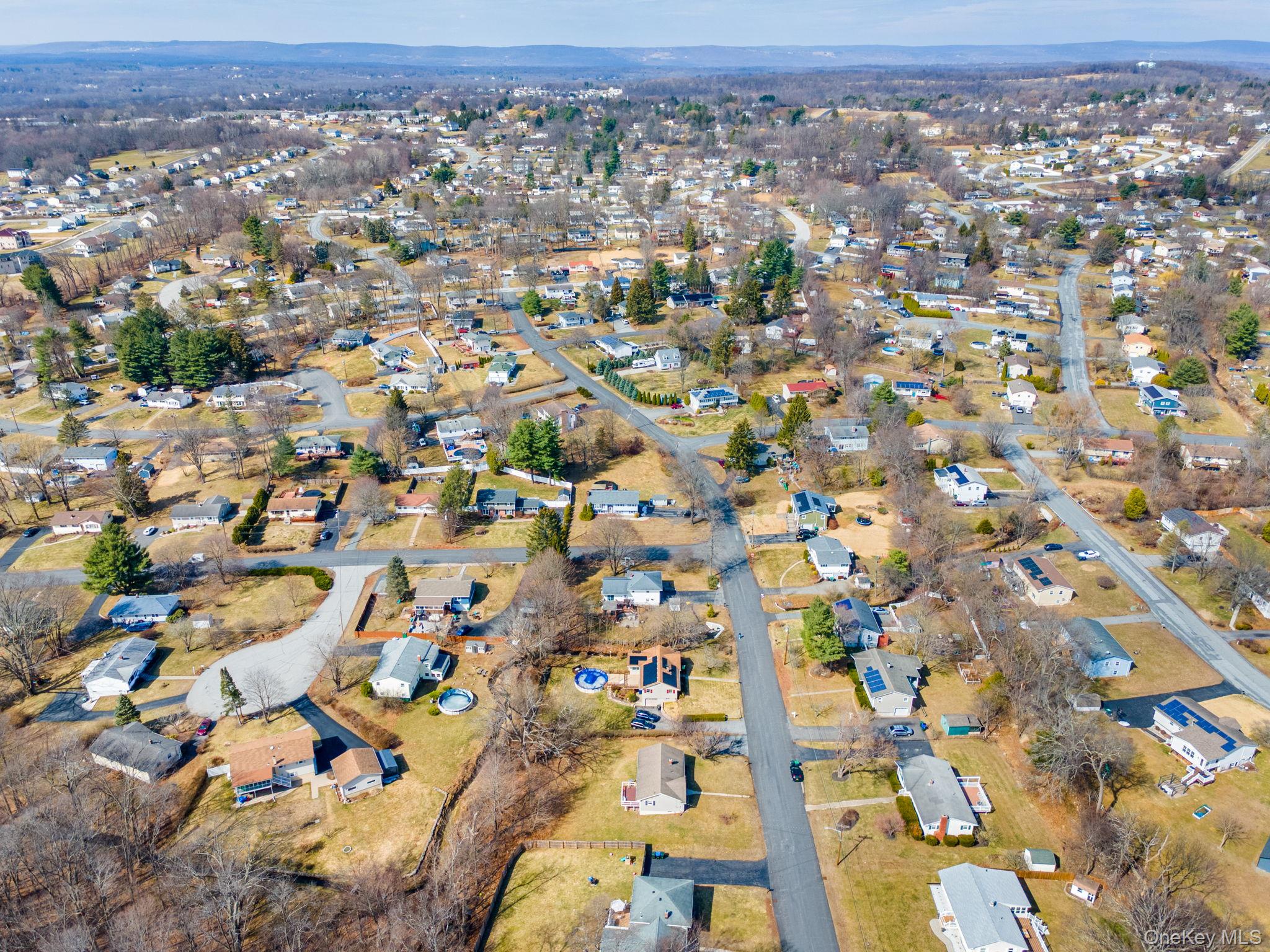 48 Loch Lomond Lane, Middletown, NY 10941