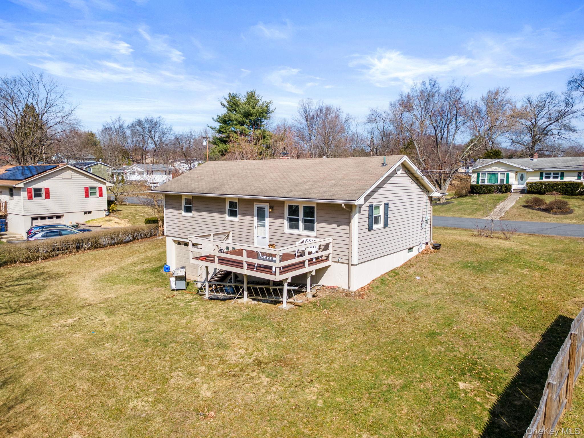 48 Loch Lomond Lane, Middletown, NY 10941