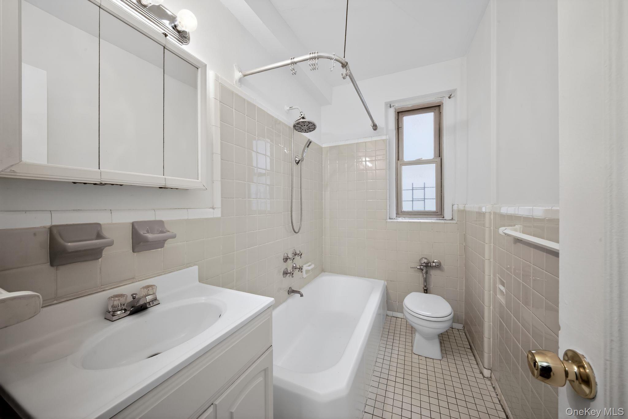 2190 Boston Road # 4E, Bronx, NY 10462