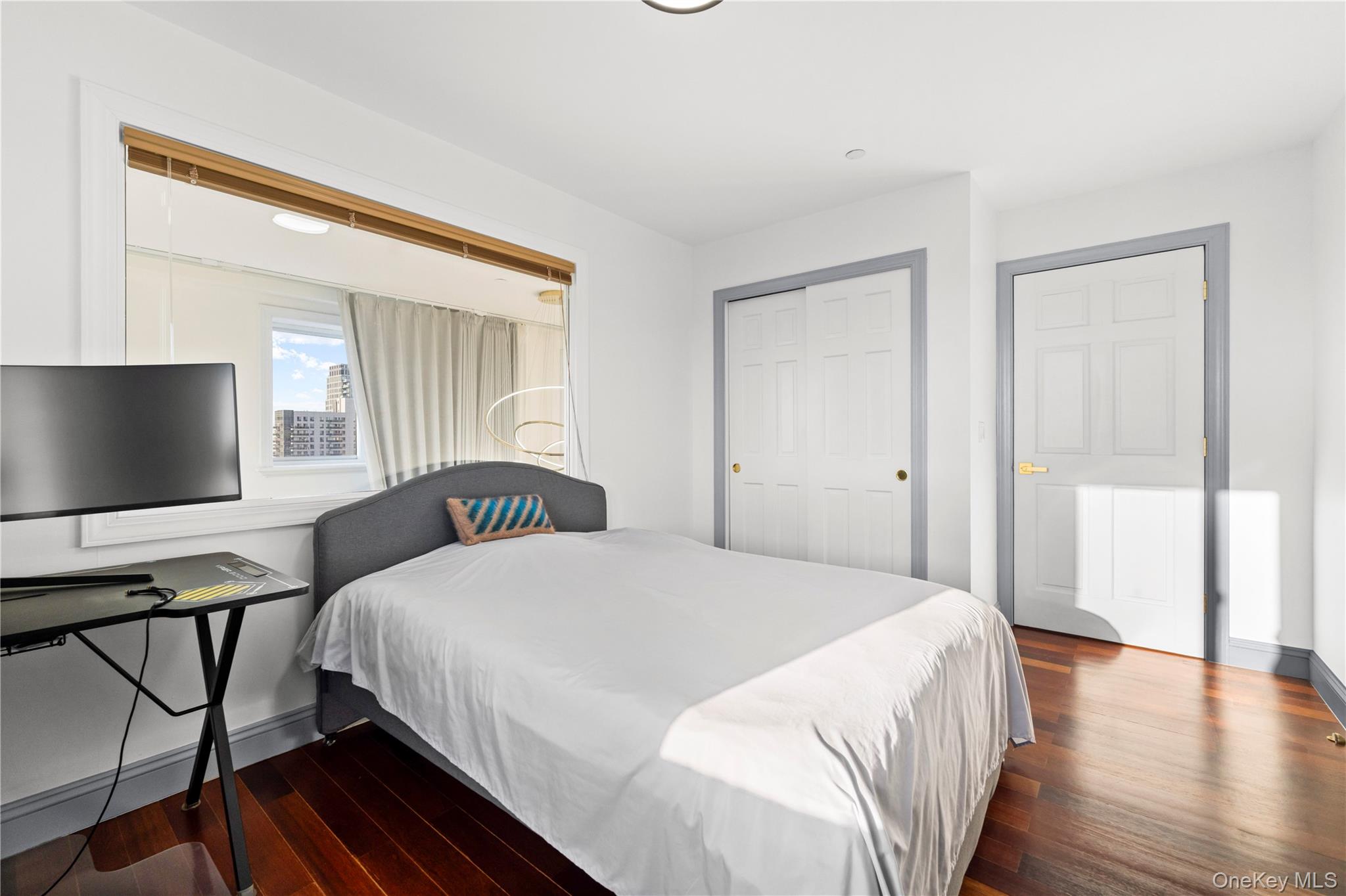 43-18 Main Street # 12/14A, Flushing, NY 11355