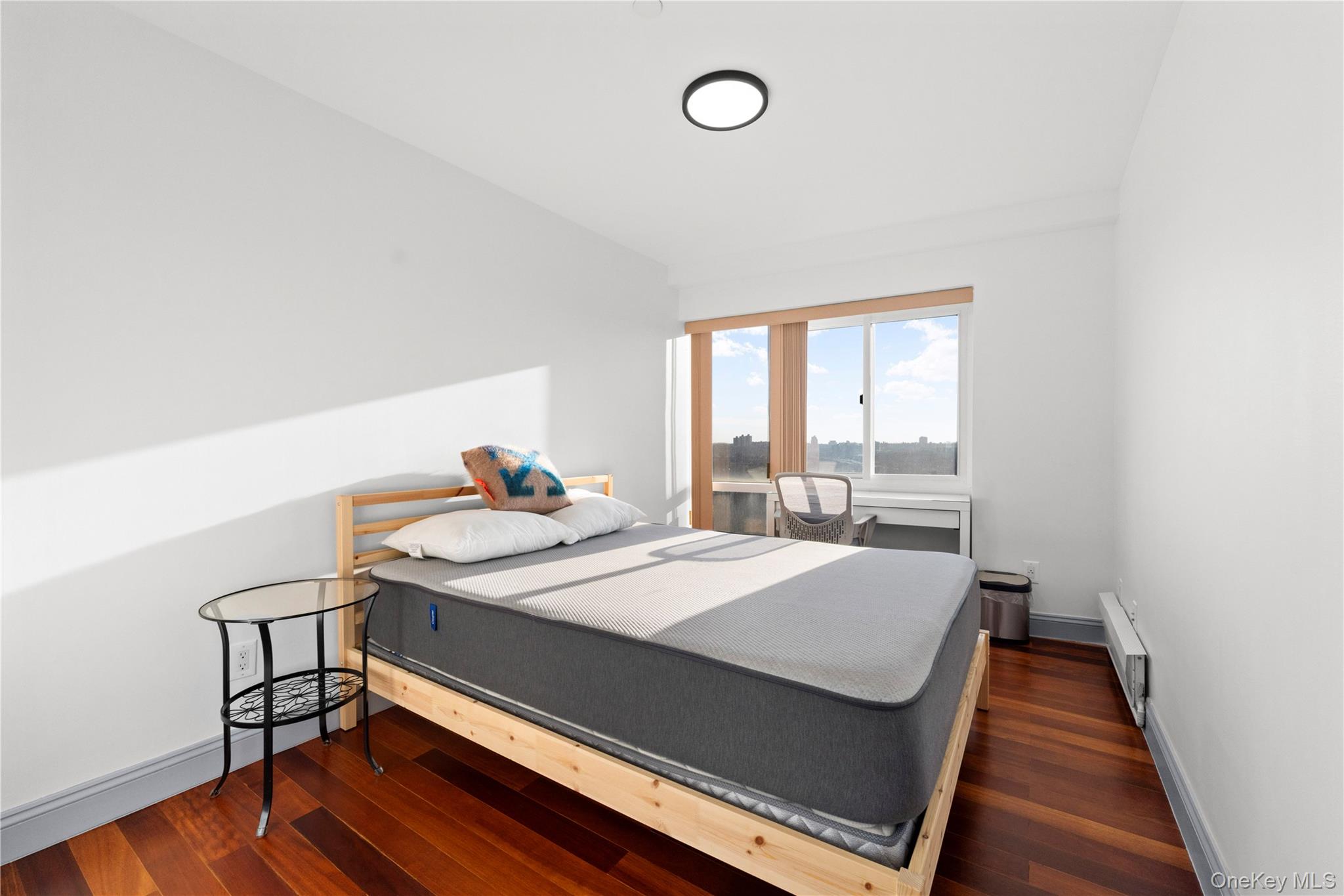 43-18 Main Street # 12/14A, Flushing, NY 11355