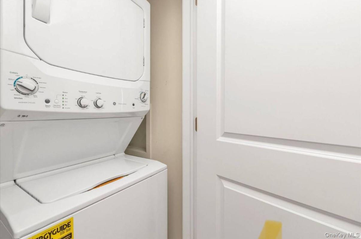 215 Constitution Place # 179, College Point, NY 11356