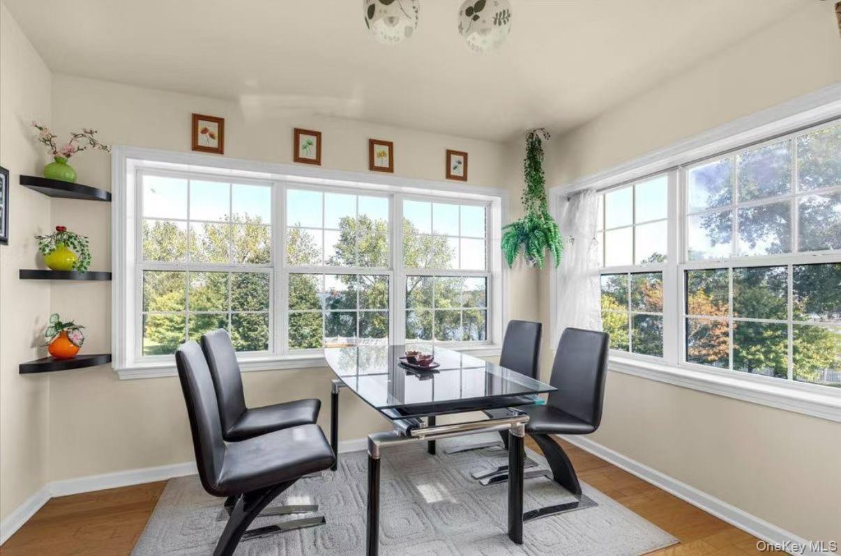 215 Constitution Place # 179, College Point, NY 11356