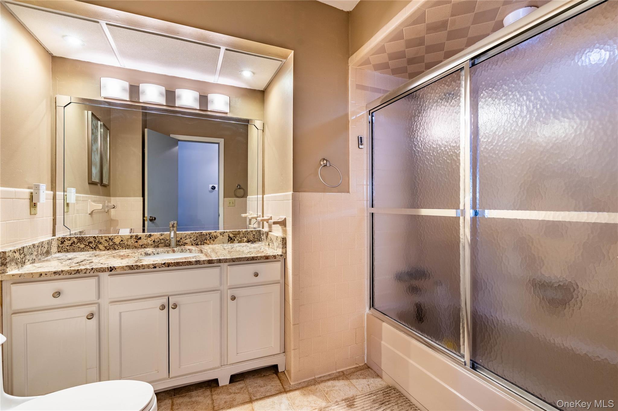 2096 State Route 94, Salisbury Mills, NY 12577