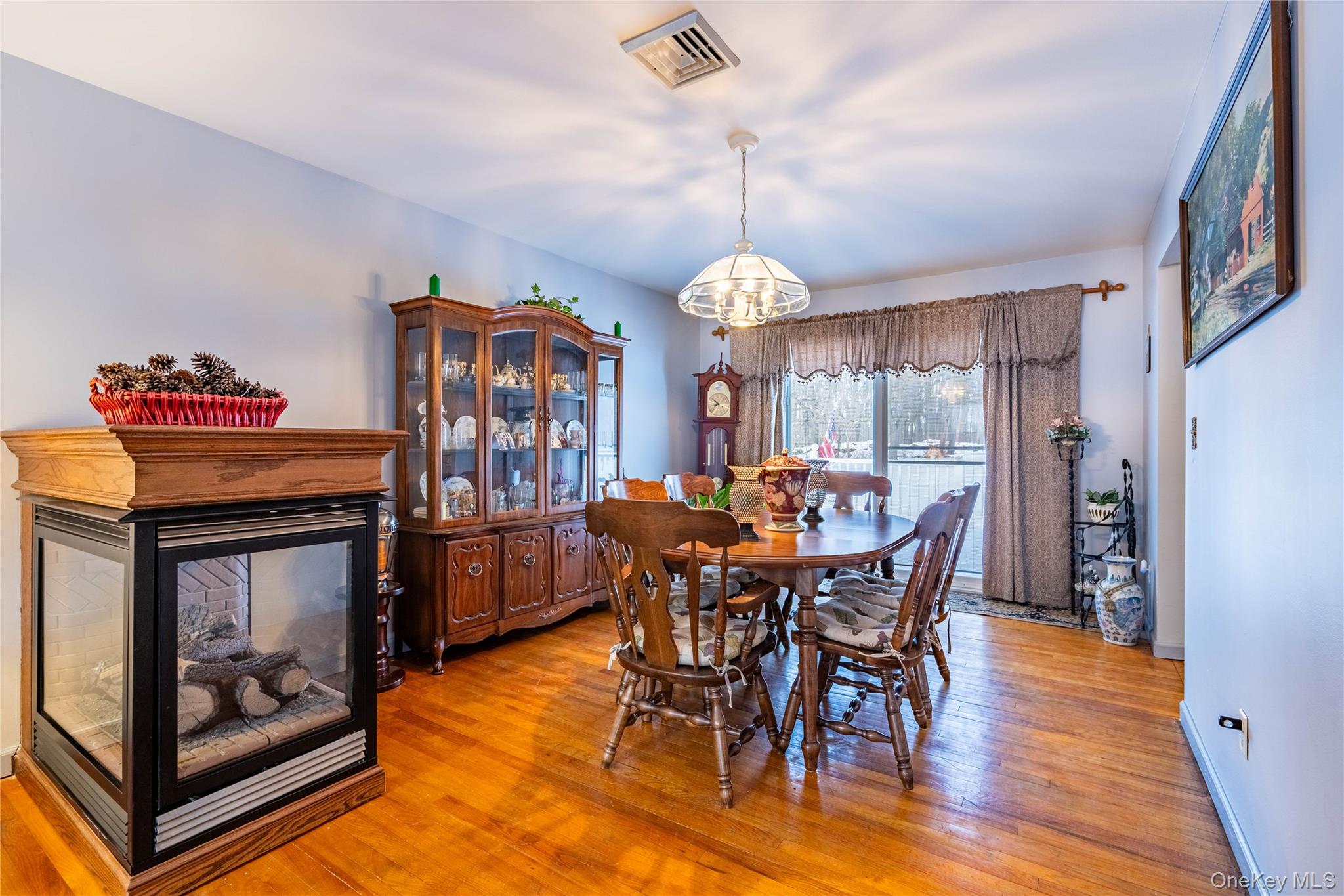 2096 State Route 94, Salisbury Mills, NY 12577