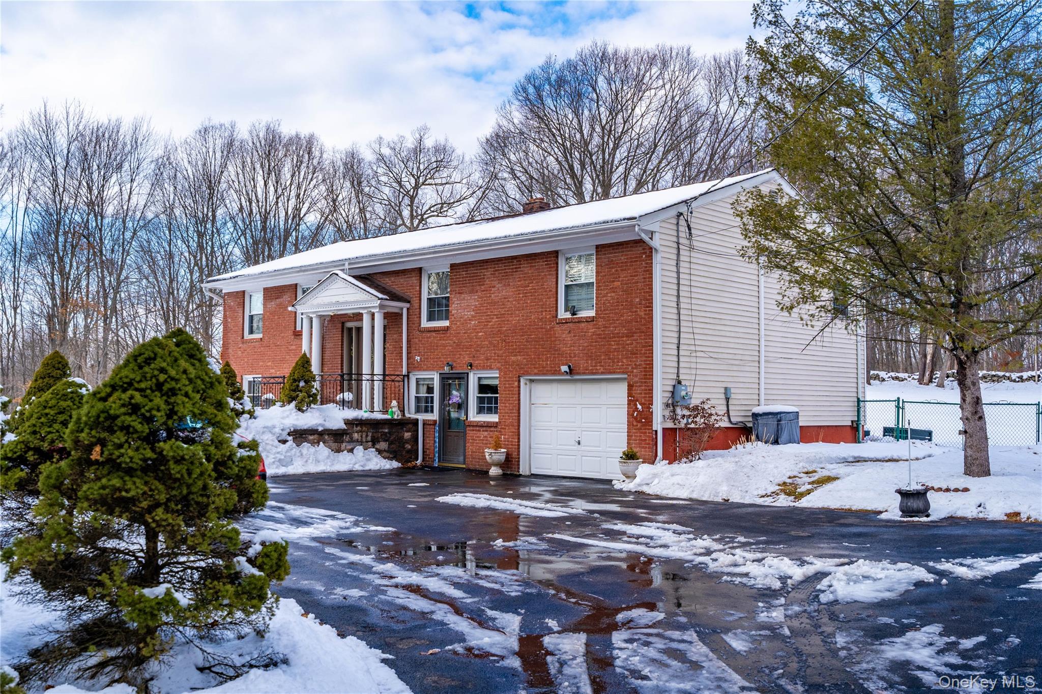 2096 State Route 94, Salisbury Mills, NY 12577