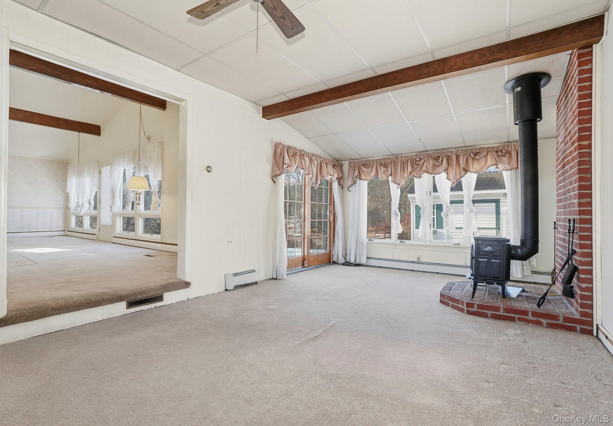 15 Short Hill Drive, Poughkeepsie, NY 12603