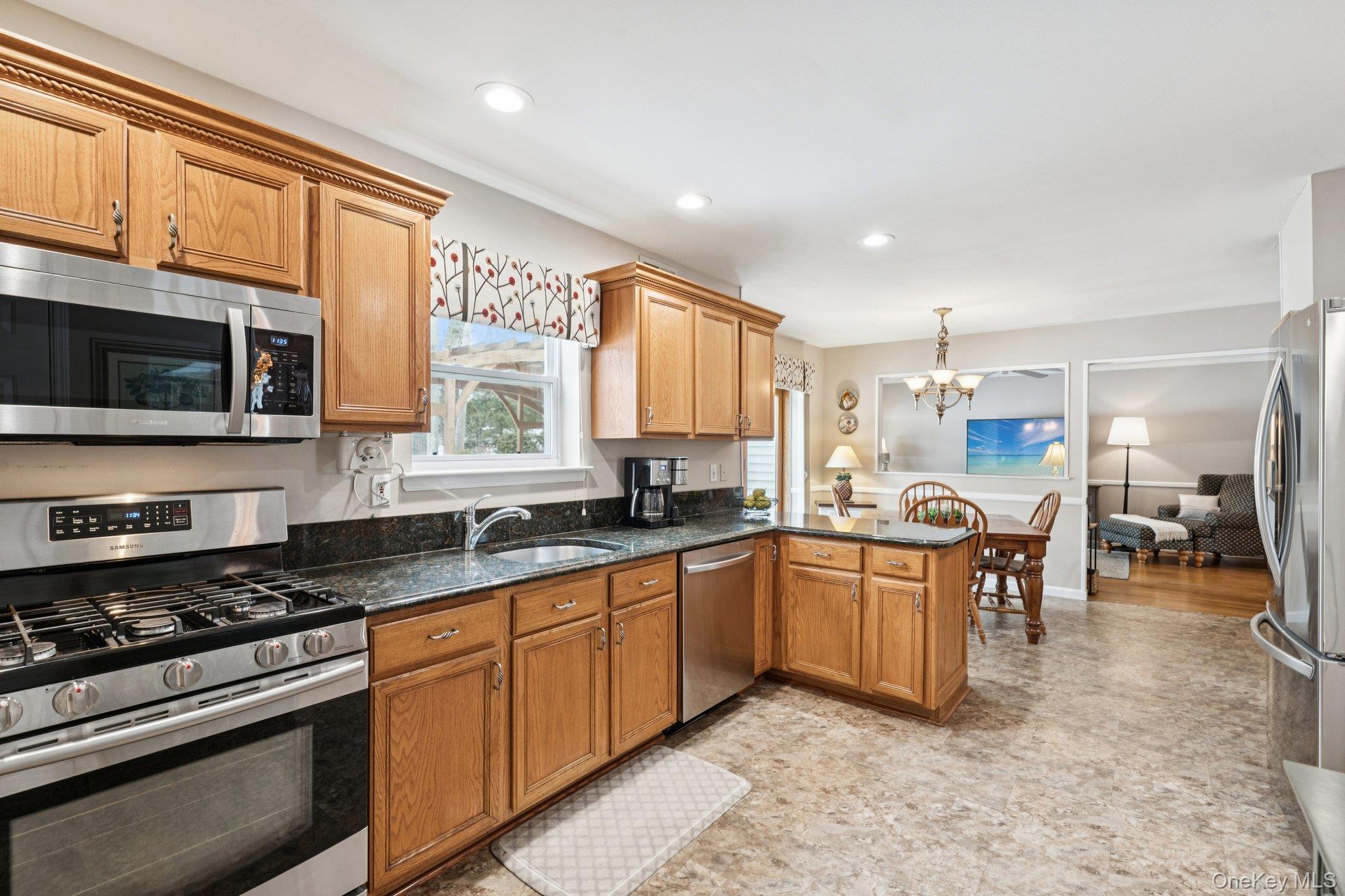 2 Robert Crescent, Stony Brook, NY 11790