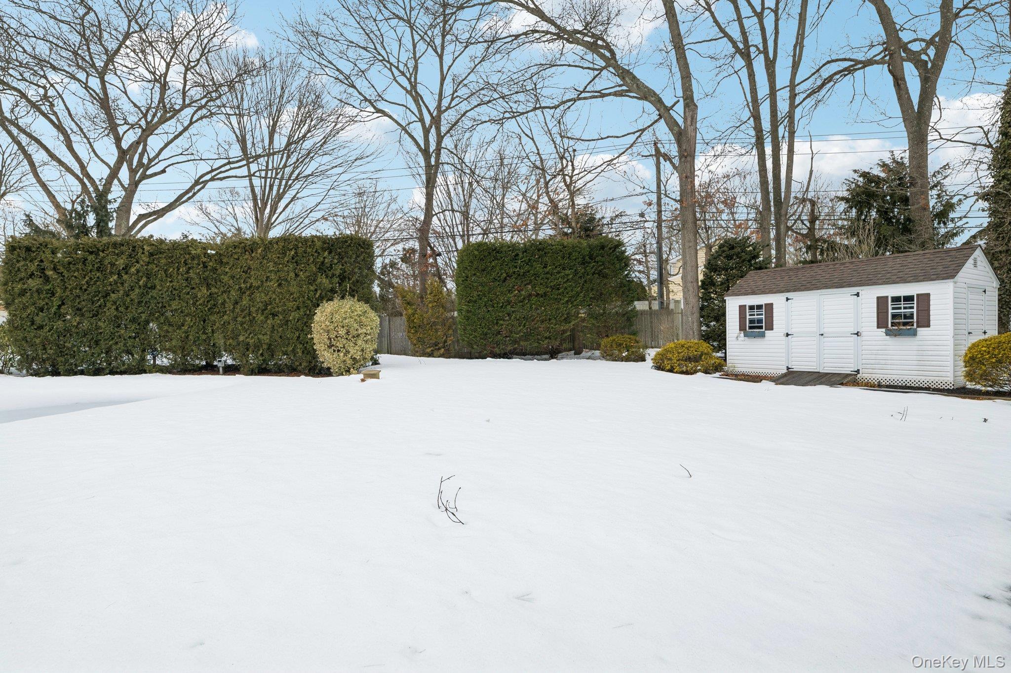 2 Robert Crescent, Stony Brook, NY 11790