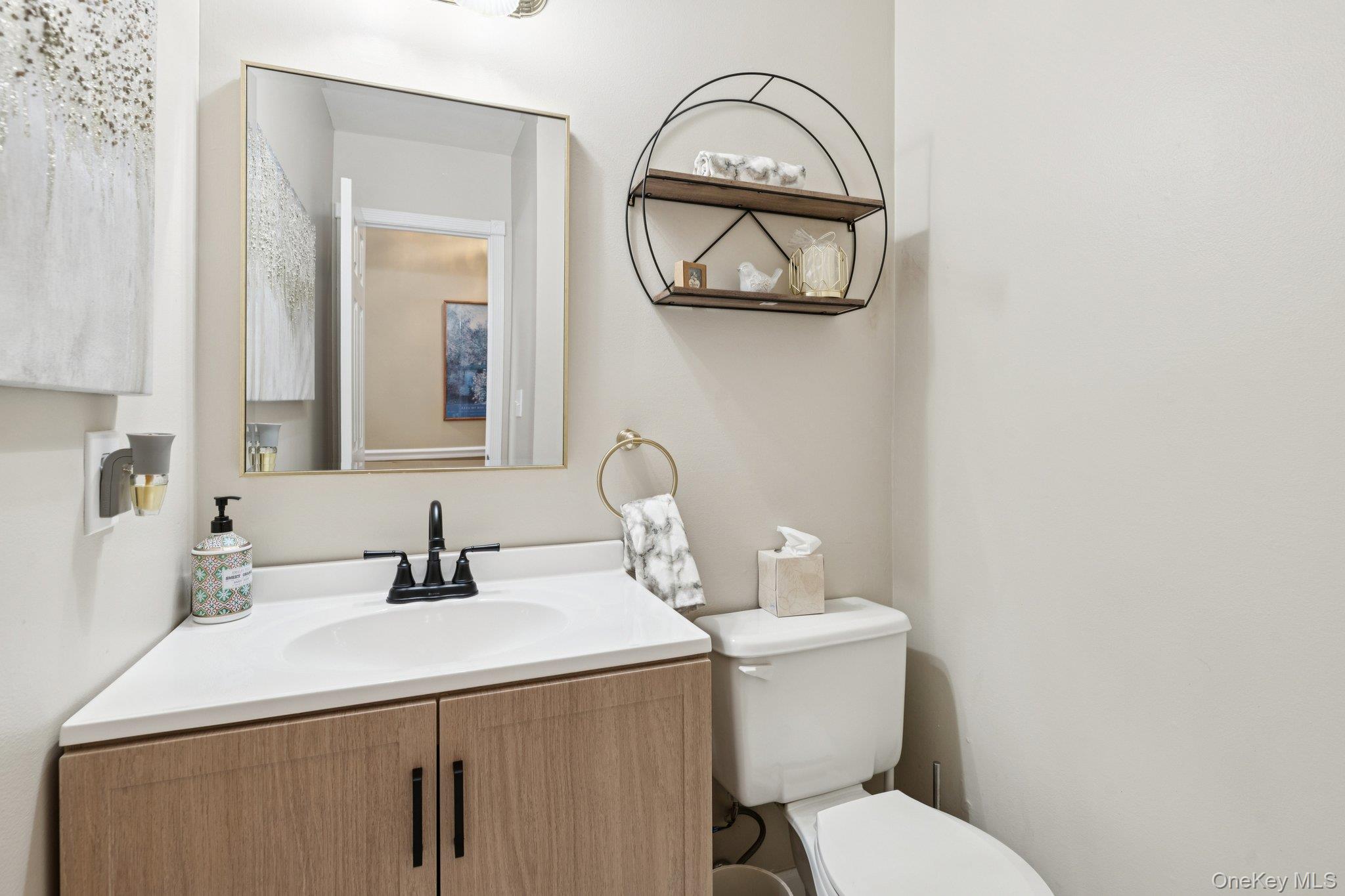 2 Robert Crescent, Stony Brook, NY 11790