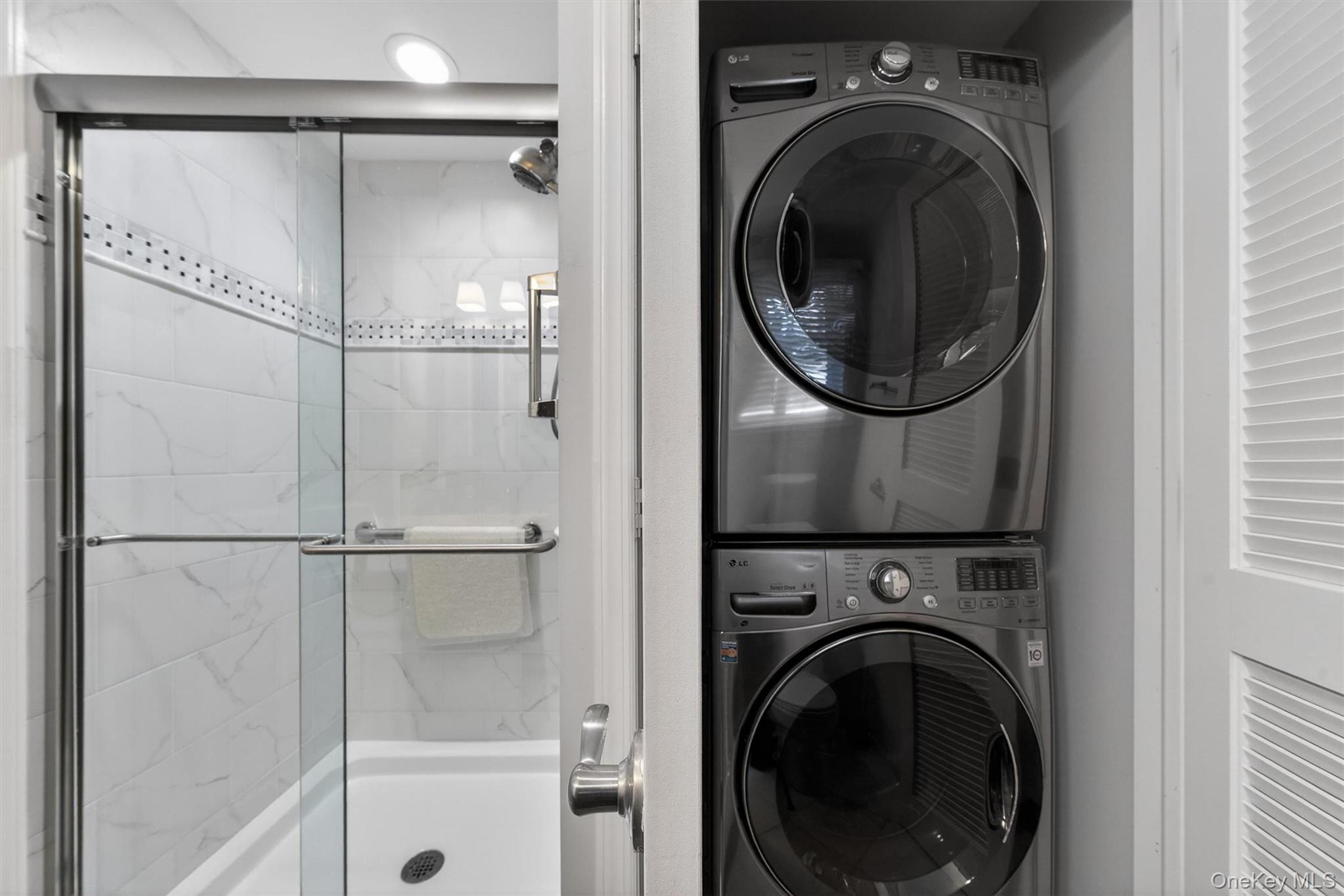 41 Montclair Avenue, Airmont, NY 10952