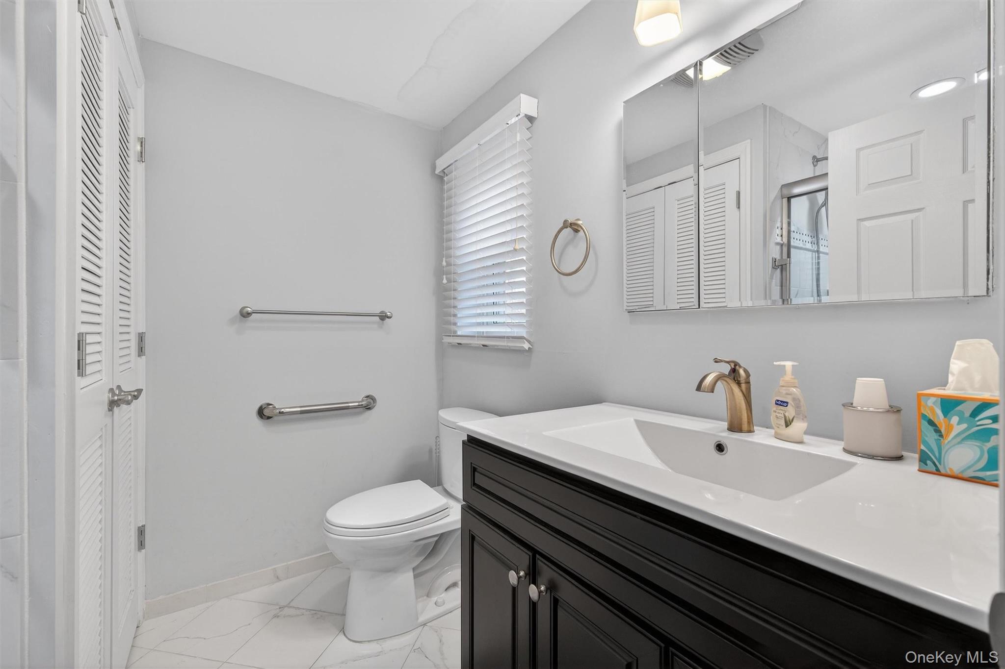 41 Montclair Avenue, Airmont, NY 10952