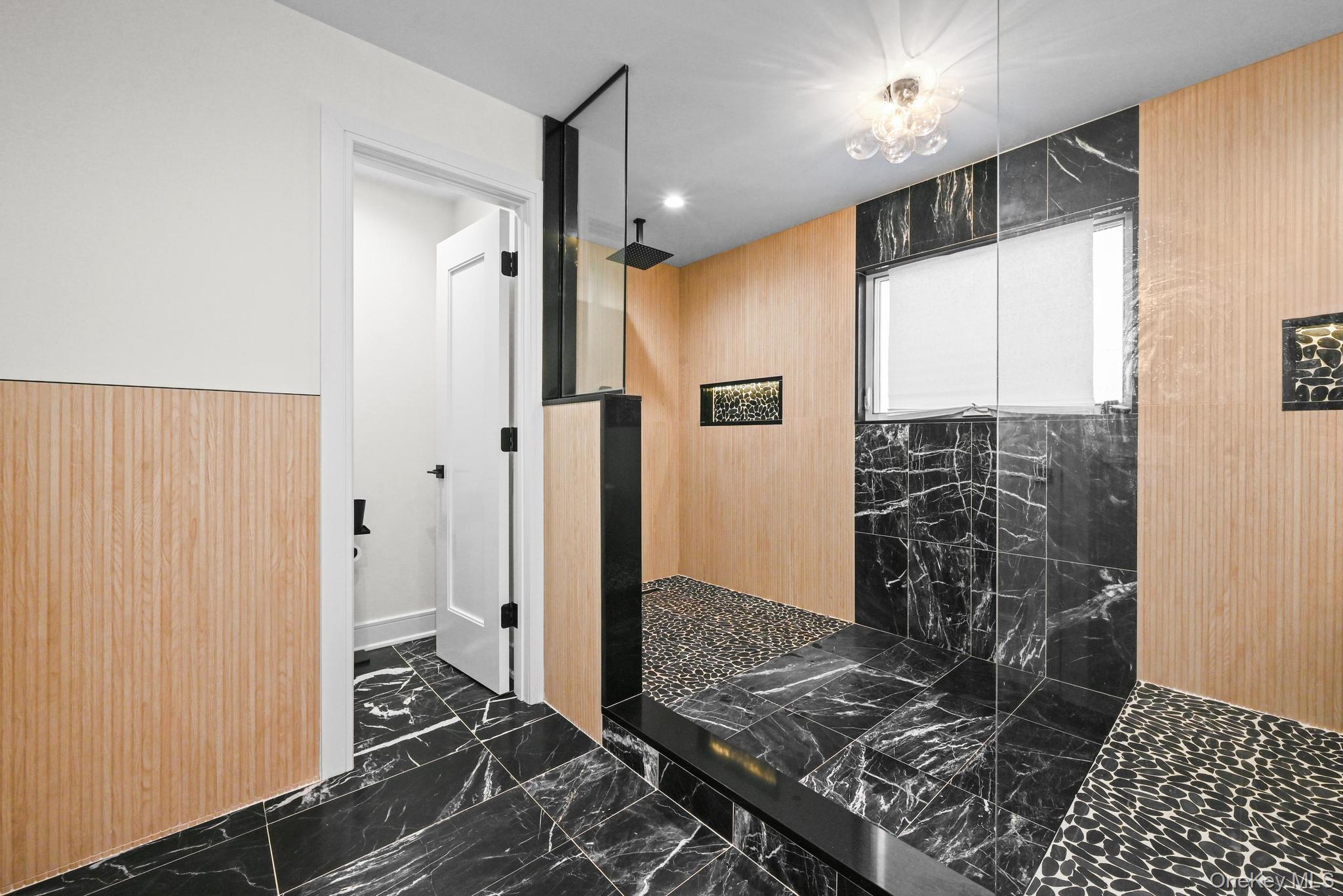 36 Foster Lane, Westbury, NY 11590