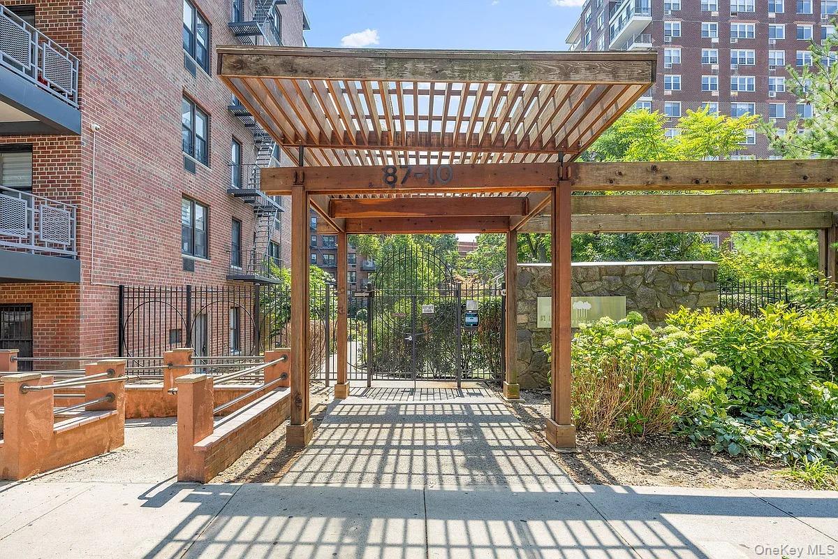 8710 51st Avenue # 1N, Elmhurst, NY 11373