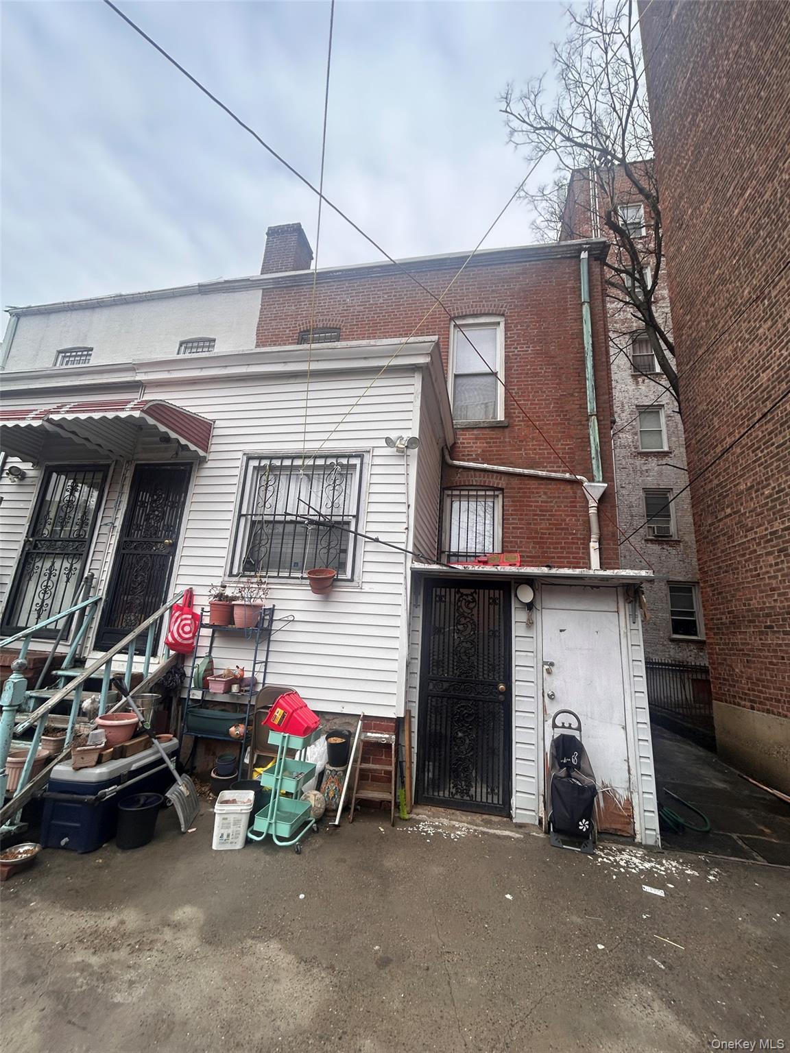 42-34 Ithaca Street, Elmhurst, NY 11373