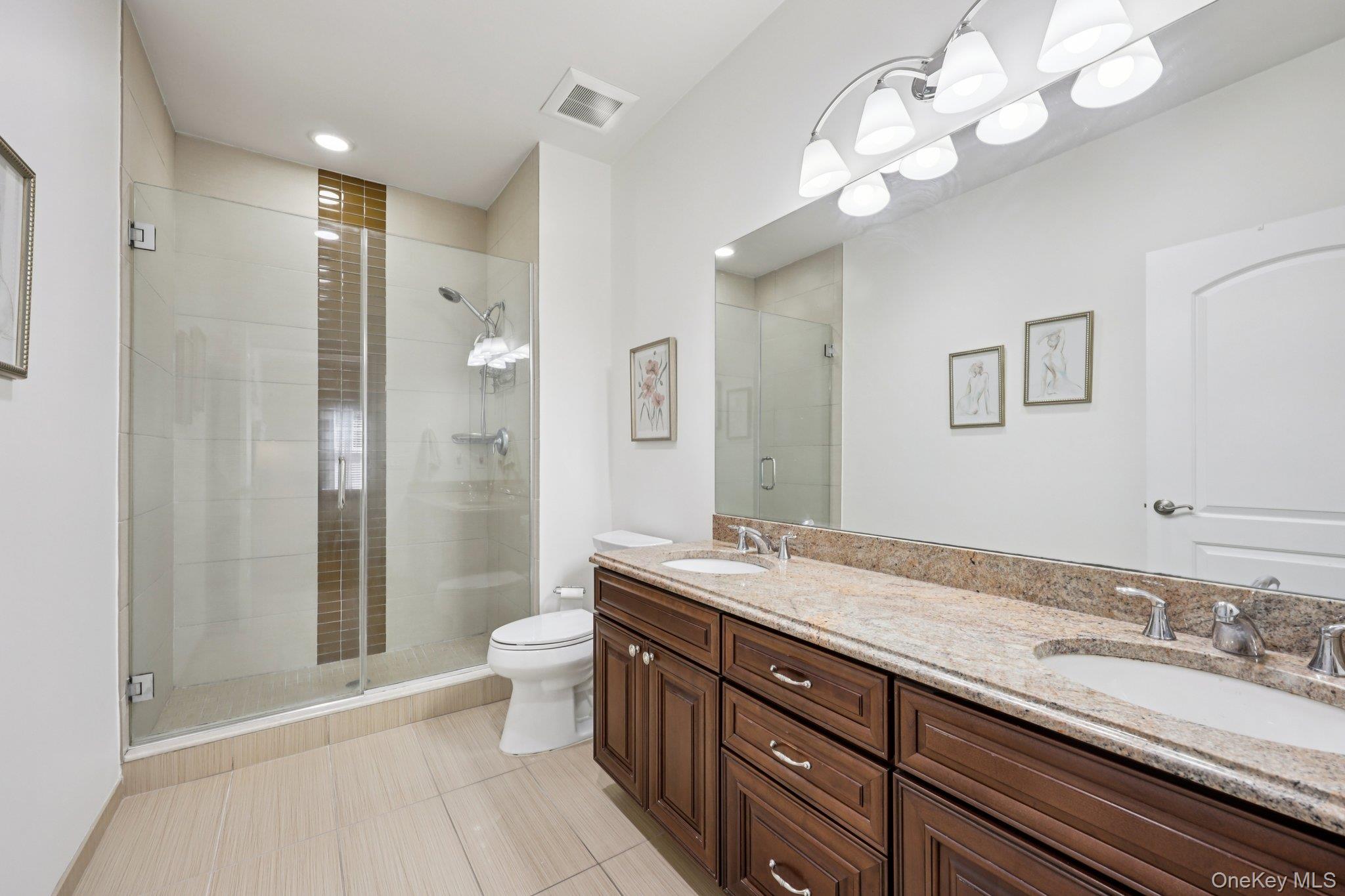 153 Stoneleigh Drive # 153, Riverhead, NY 11901