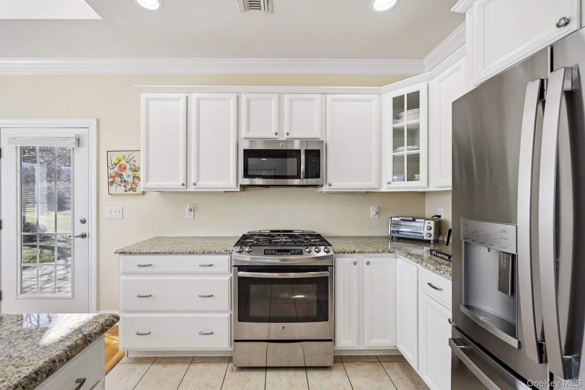 153 Stoneleigh Drive # 153, Riverhead, NY 11901