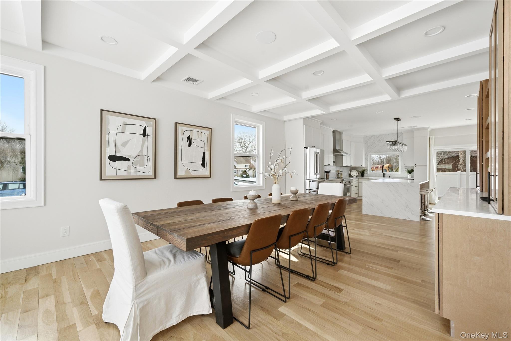 19 Arrow Lane, Hicksville, NY 11801