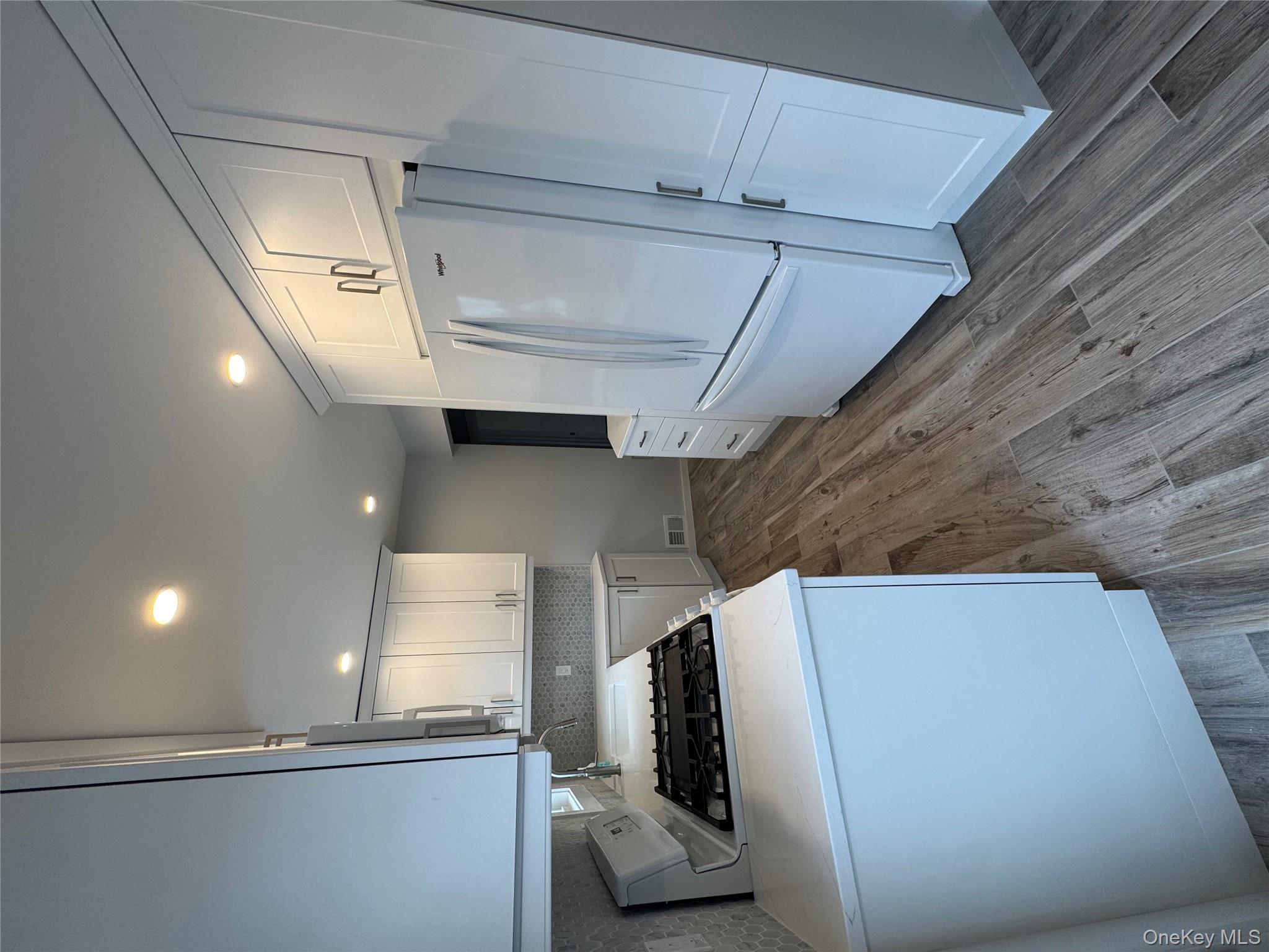 3 Vine Court, Centereach, NY 11720