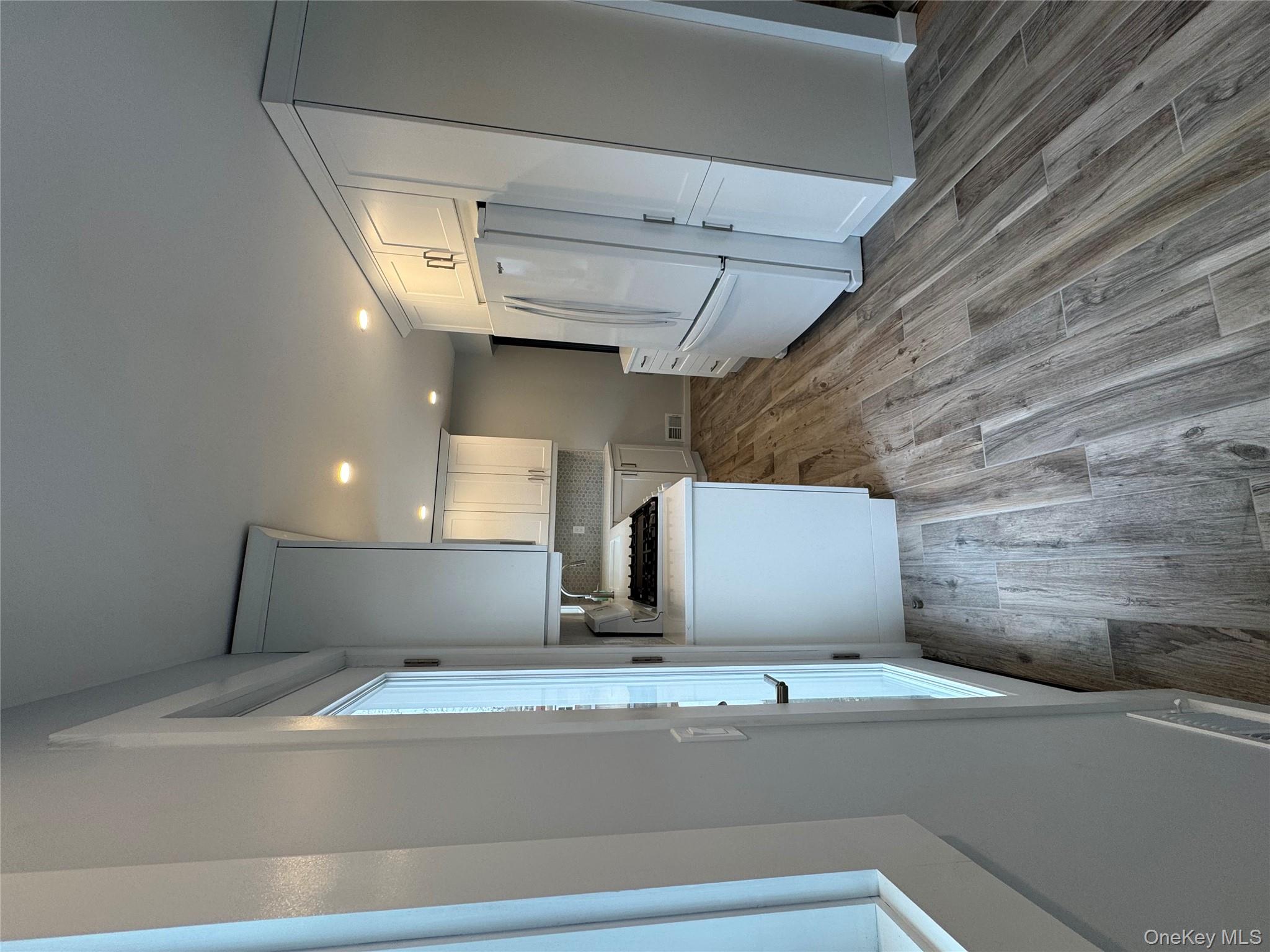 3 Vine Court, Centereach, NY 11720