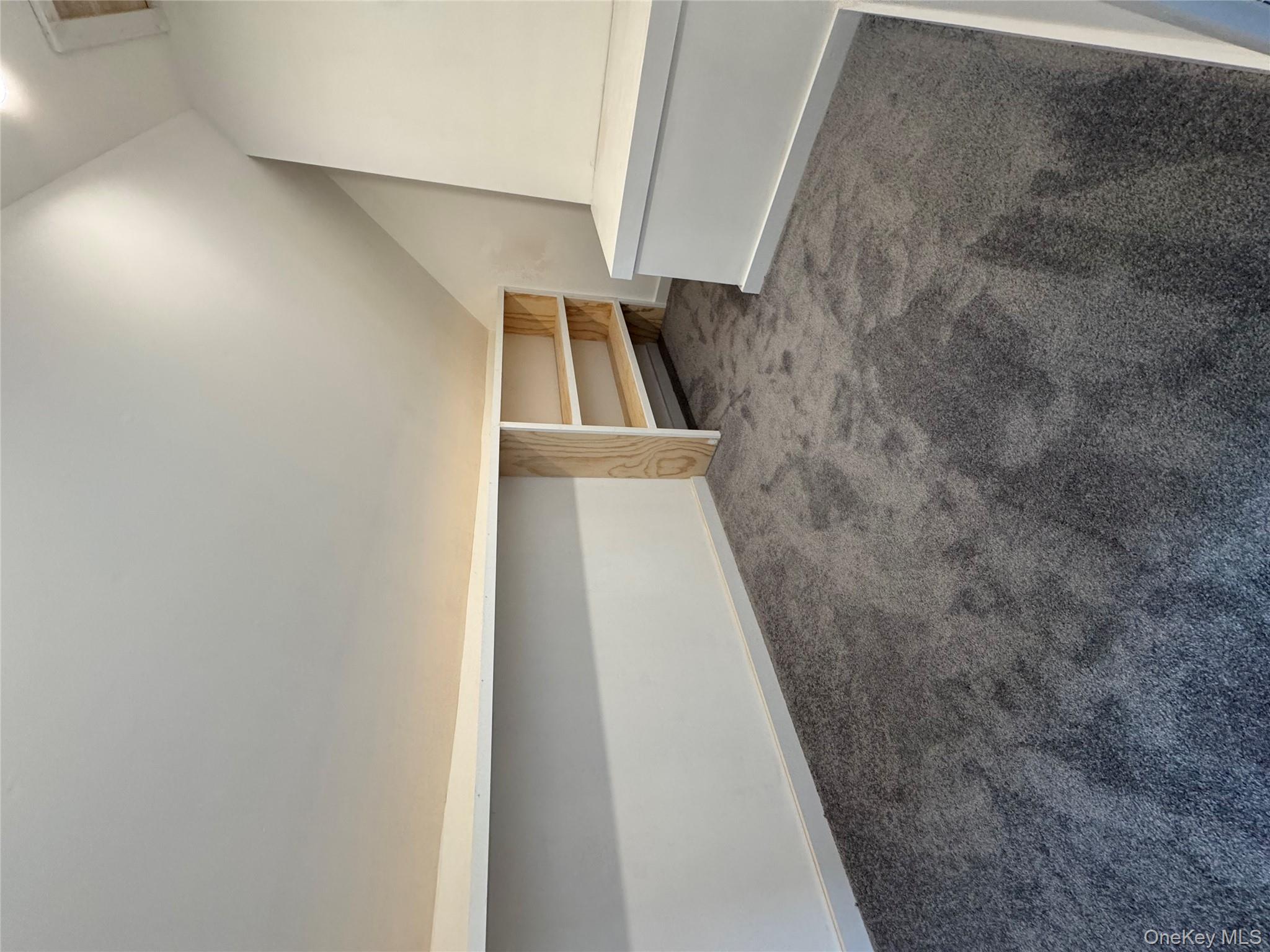 3 Vine Court, Centereach, NY 11720