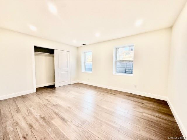 10 Amarr Drive, Shirley, NY 11967