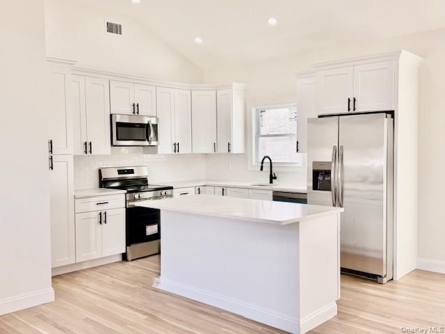 10 Amarr Drive, Shirley, NY 11967