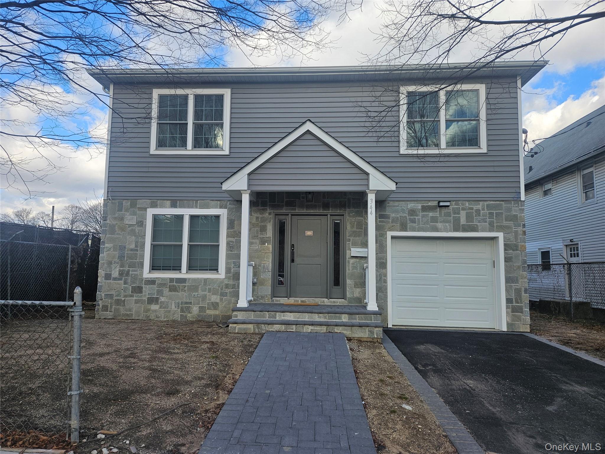 344 bayview, Inwood, NY 11096