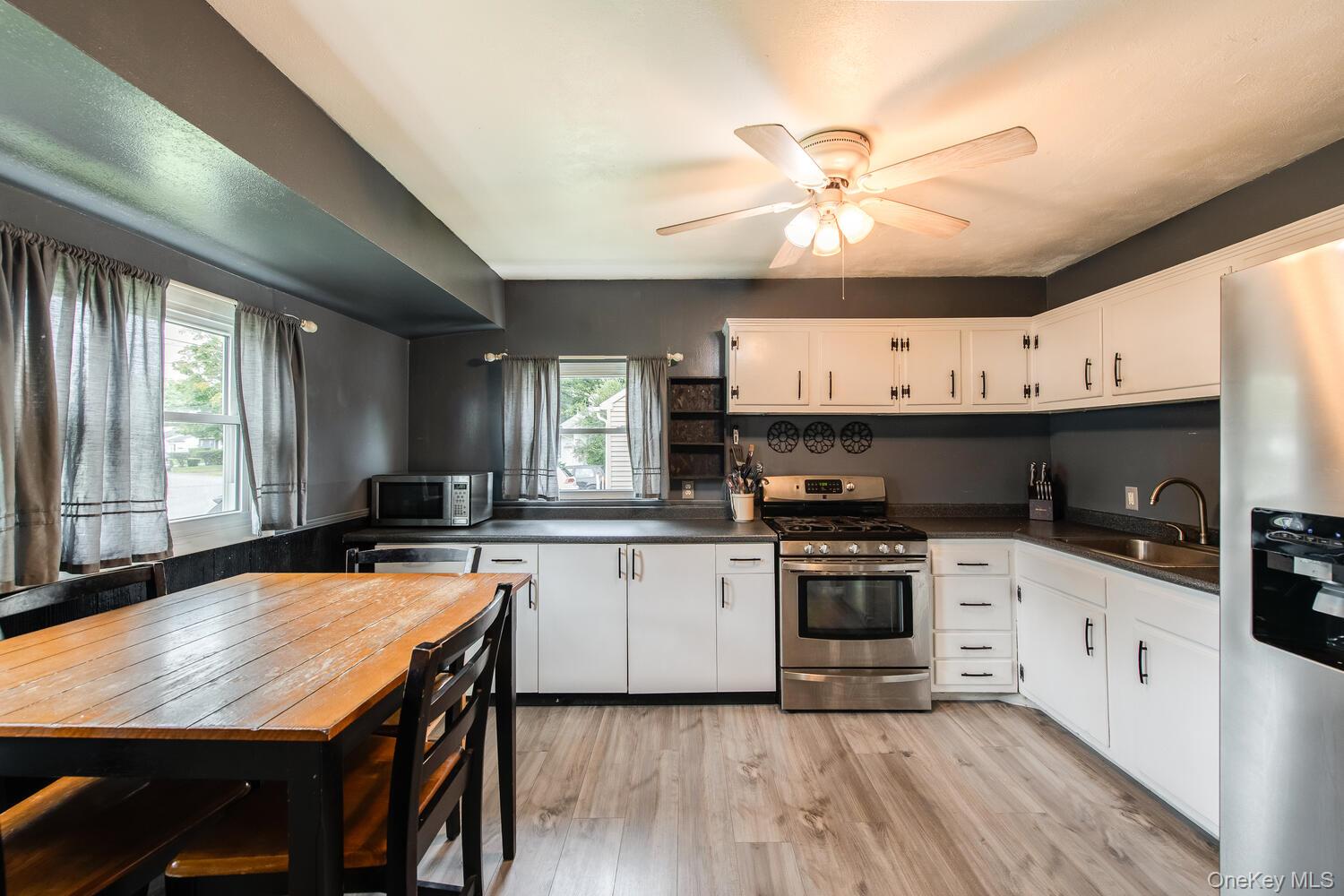 4 Edgewood Drive, Saugerties, NY 12477