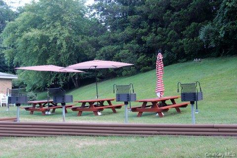 1840 Crompond Road # 7C6, Peekskill, NY 10566