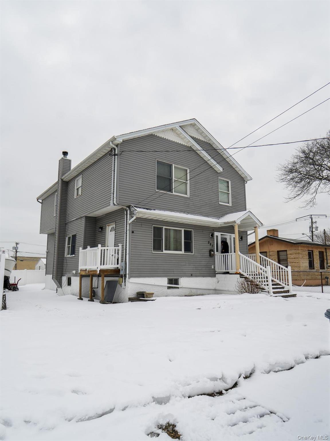 587 Miller Avenue, Freeport, NY 11520