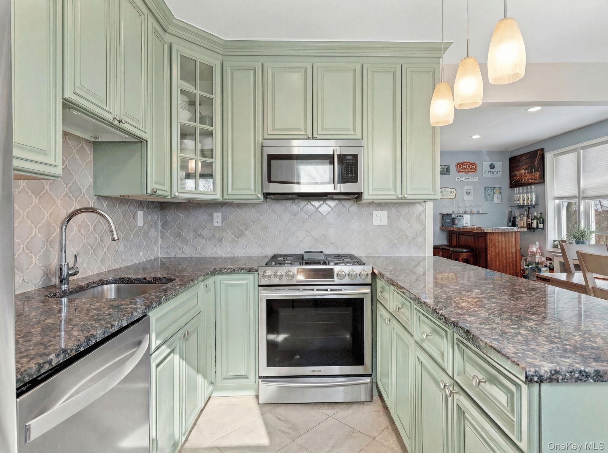 2 Overlook Road # 3D6, White Plains, NY 10605