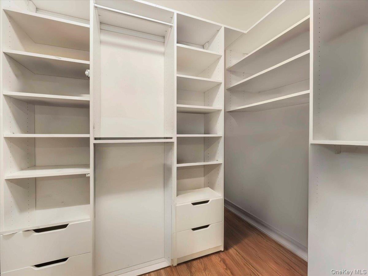 5 Indian Drive, West Nyack, NY 10994