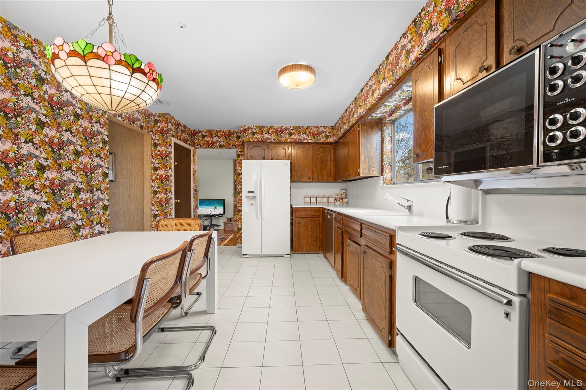 36 West Terrace Road, Great Neck, NY 11021