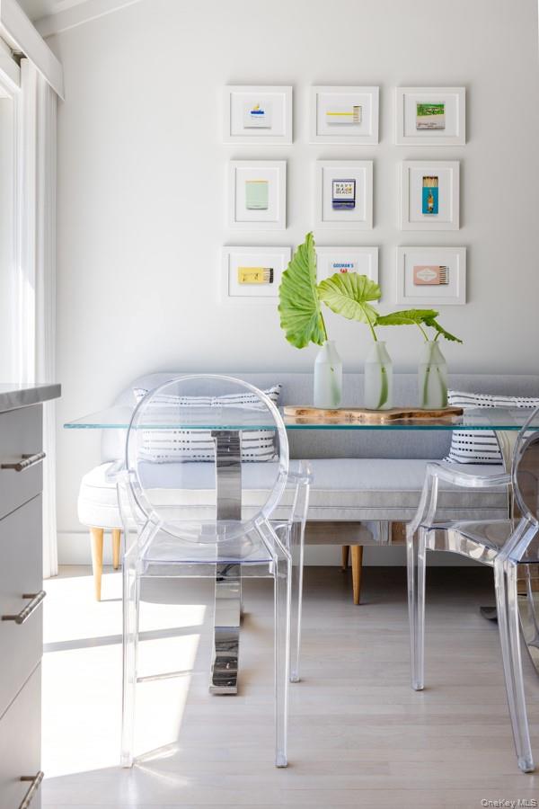 48 Middle Pond Road, Southampton, NY 11968