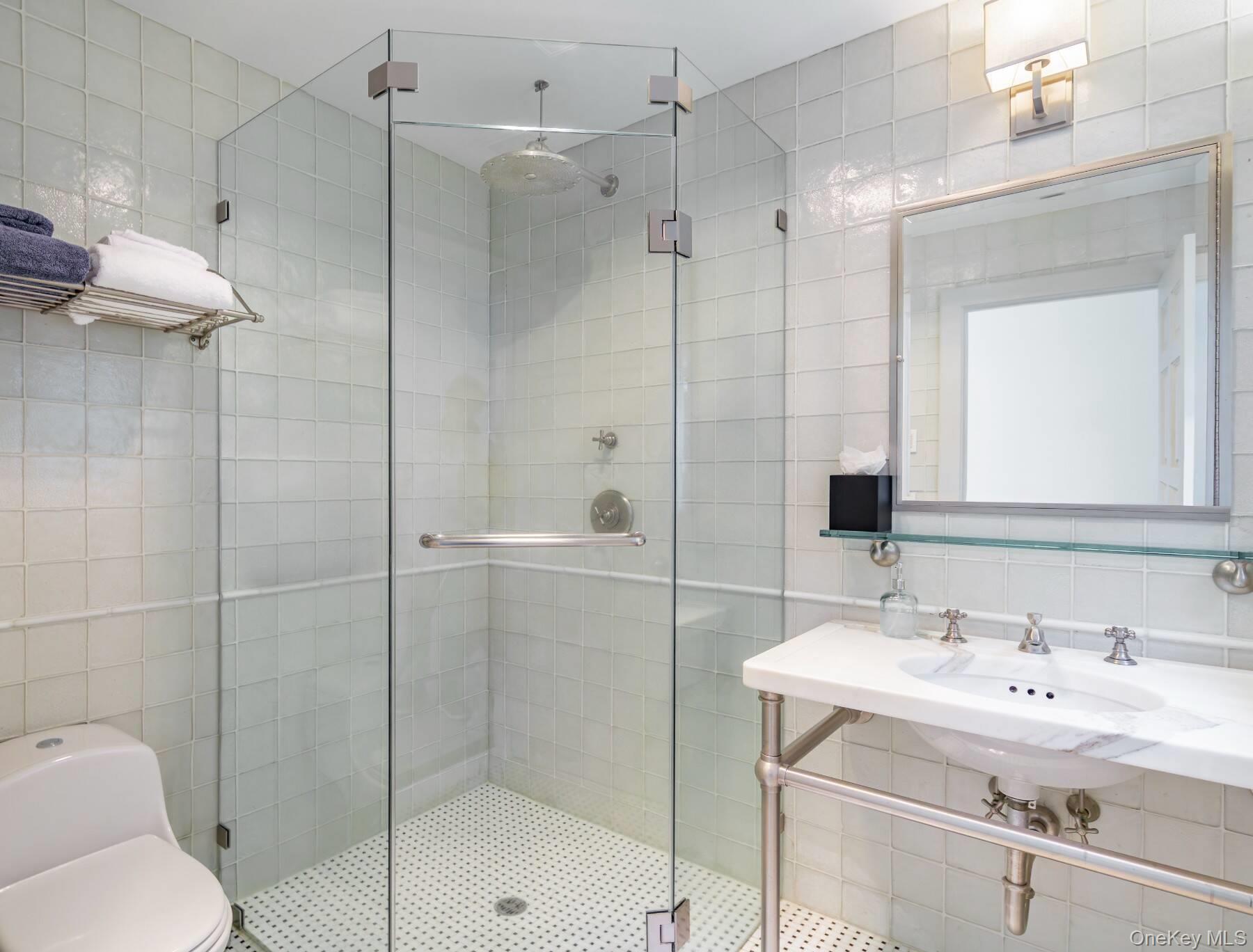 Bridgehampton, NY 11932