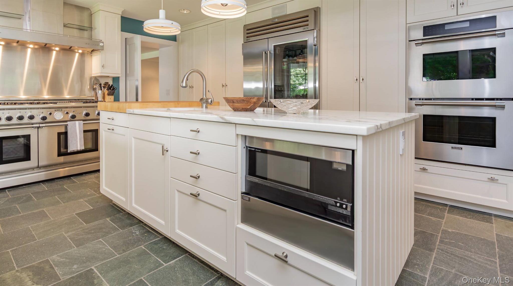 Bridgehampton, NY 11932