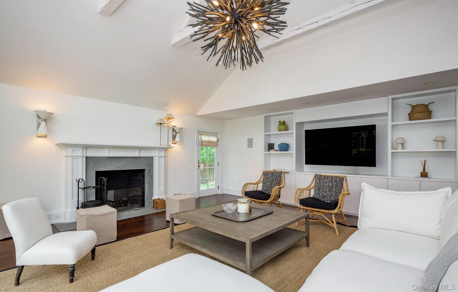 Bridgehampton, NY 11932