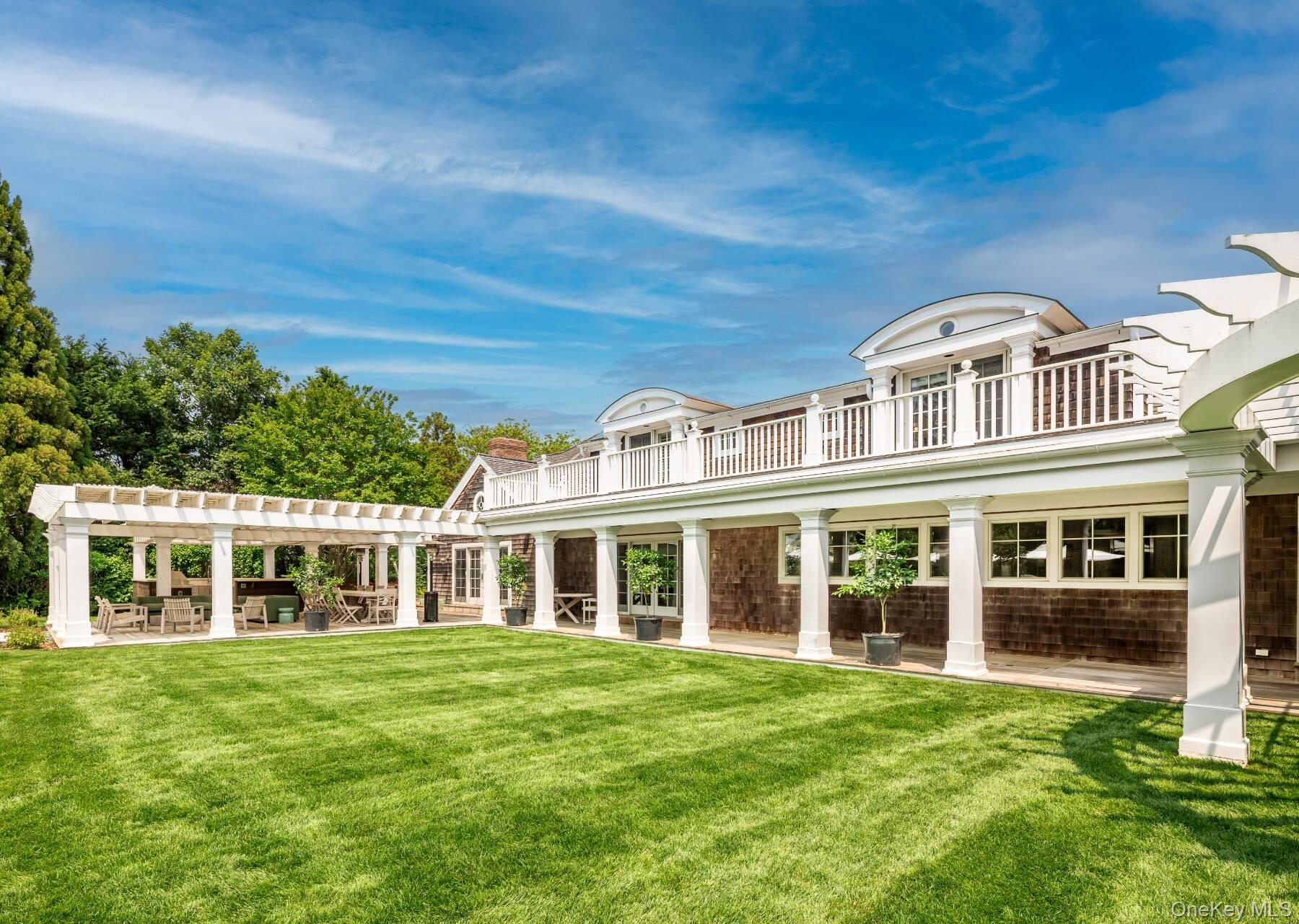 Bridgehampton, NY 11932